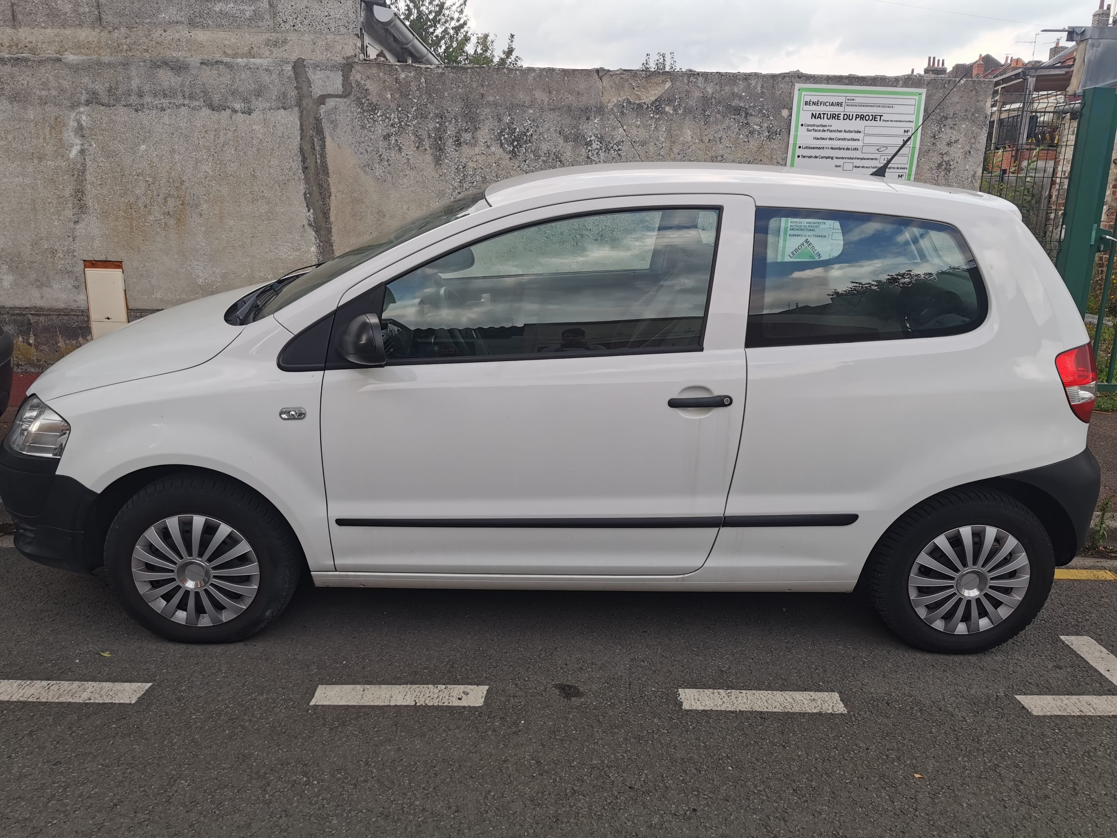 Volkswagen Fox 1.2 essence avec Audio Bluetooth