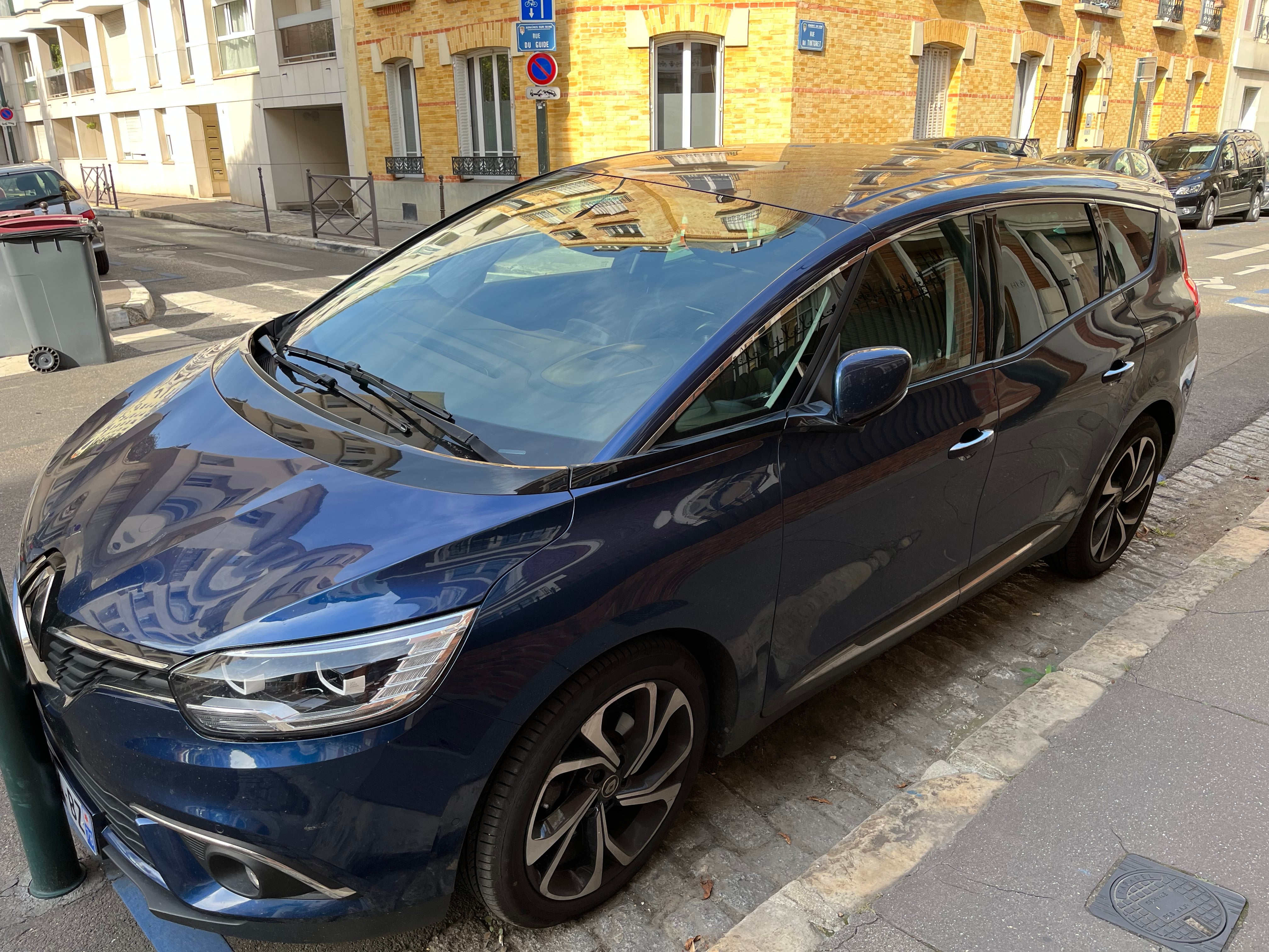 Renault Grand Scenic TCE 140, 2020, Essence 95, automatique, 7 places