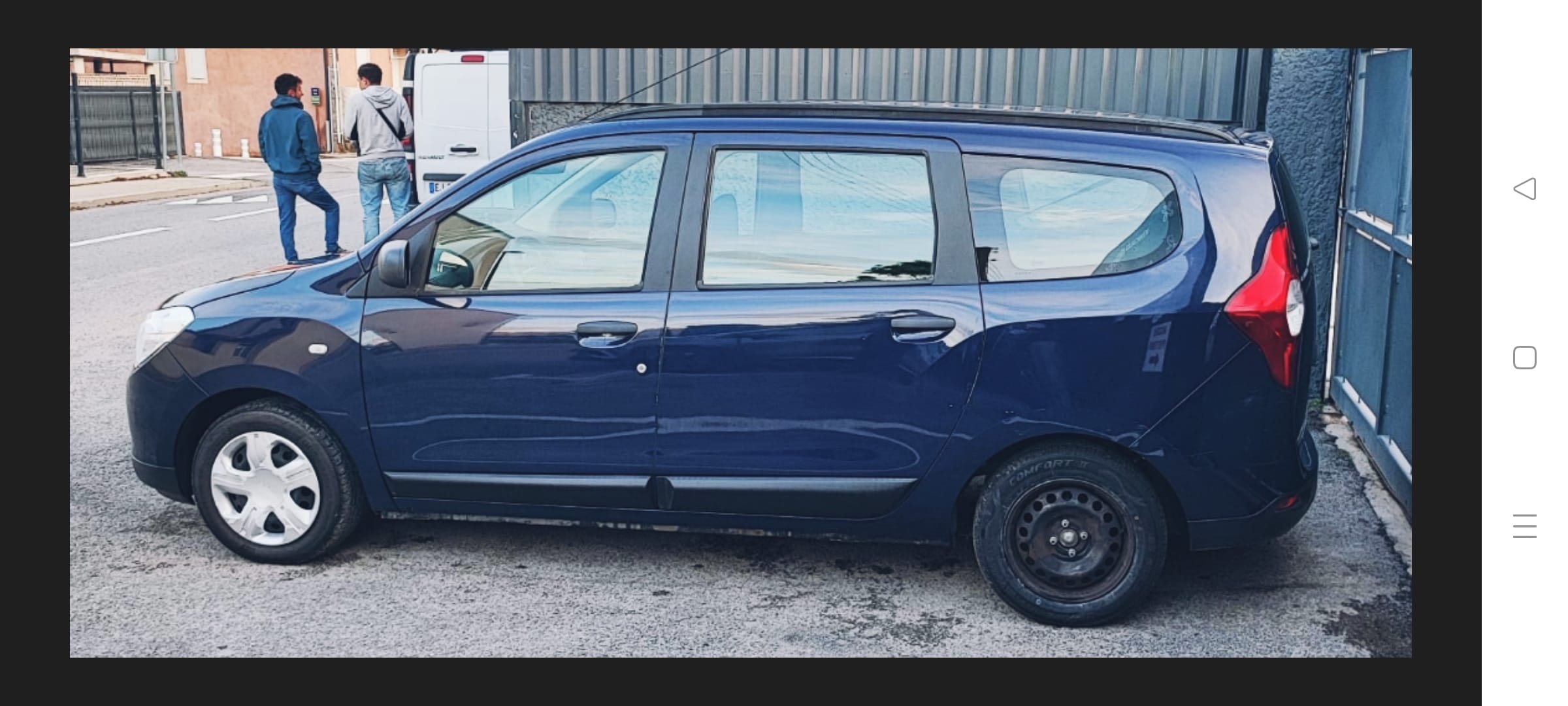 Dacia Lodgy con Silla infantil