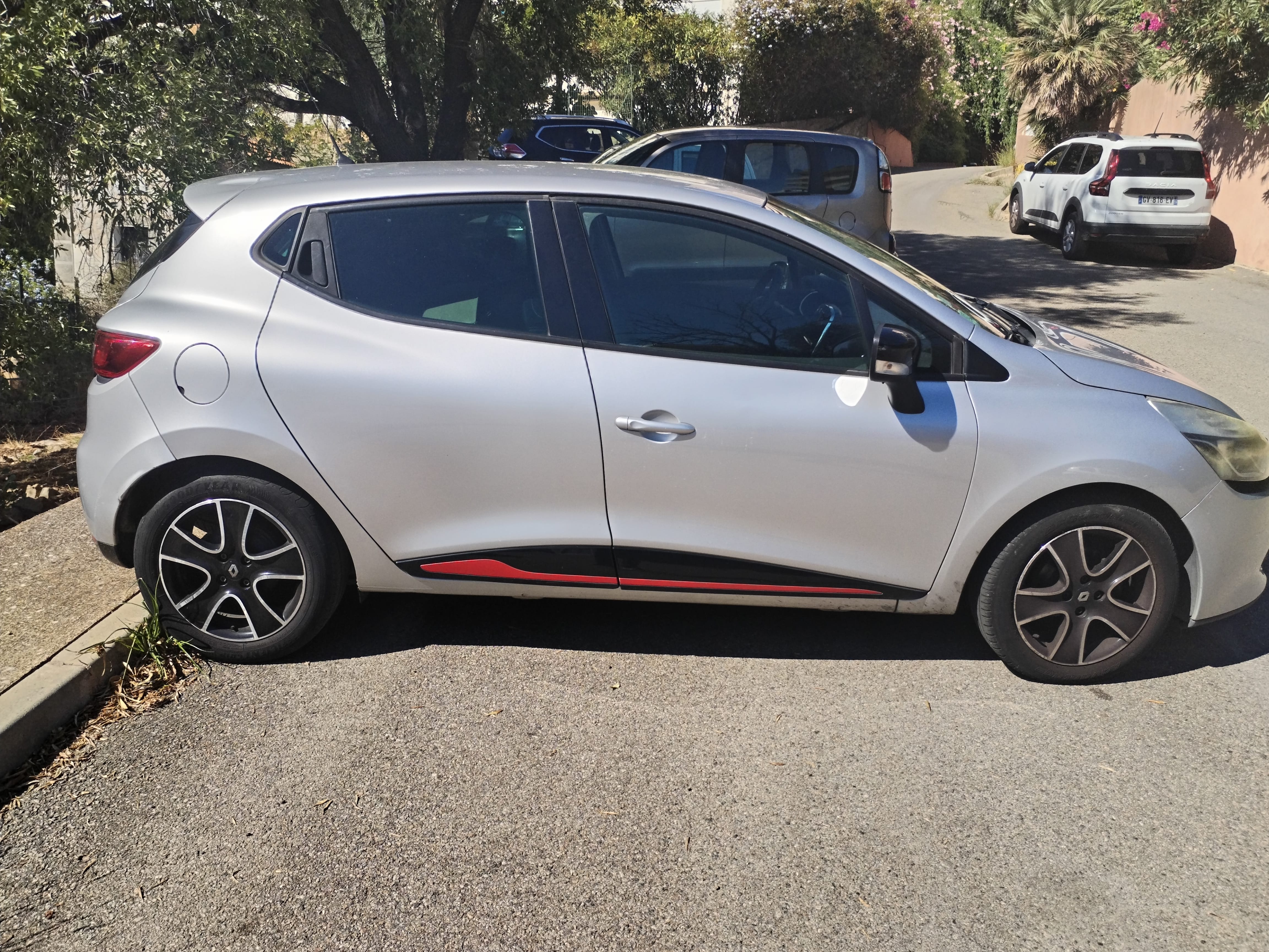 Renault Clio avec Climatisation