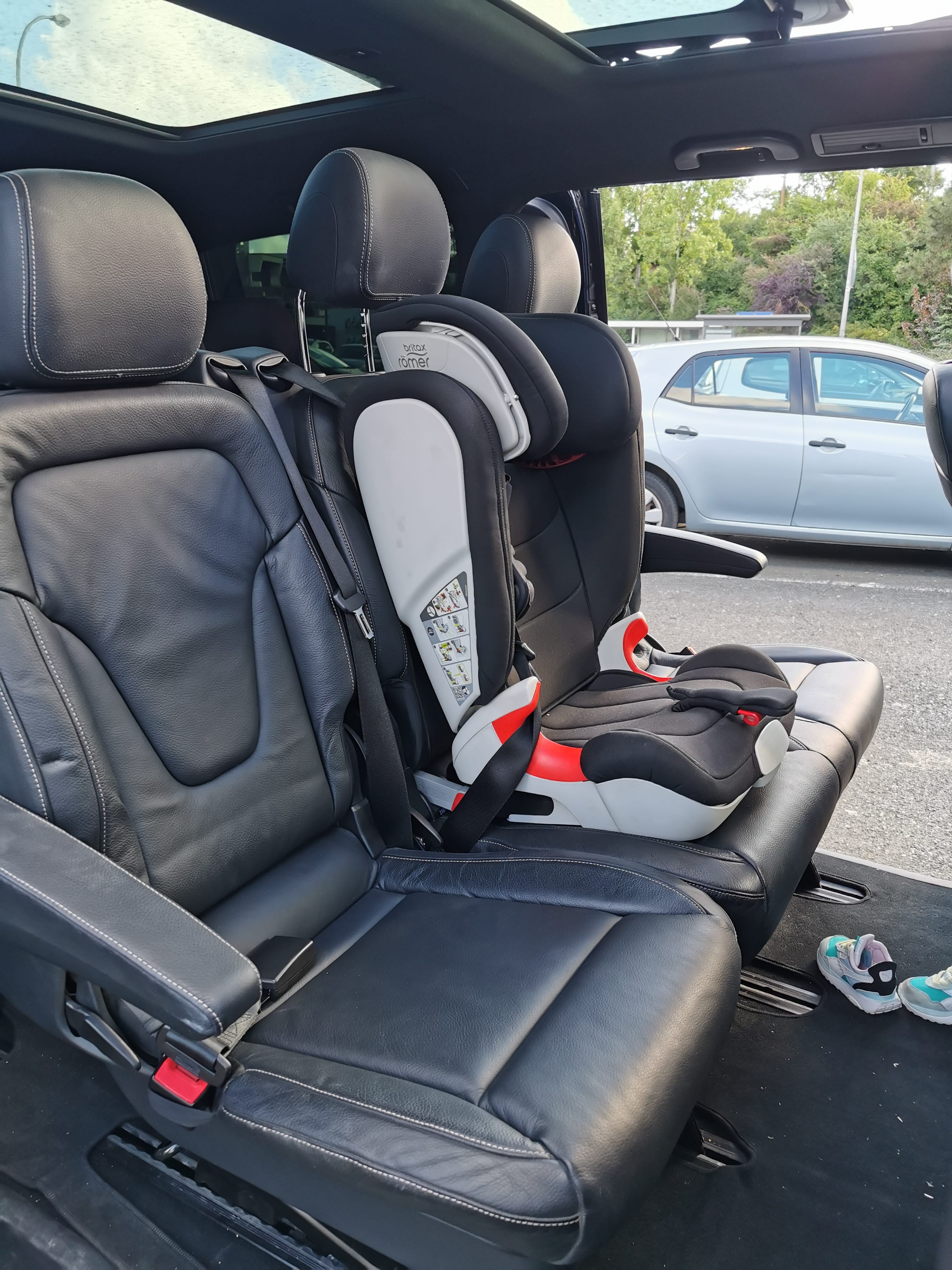 Mercedes-Benz Classe V 220d avec Siège bébé