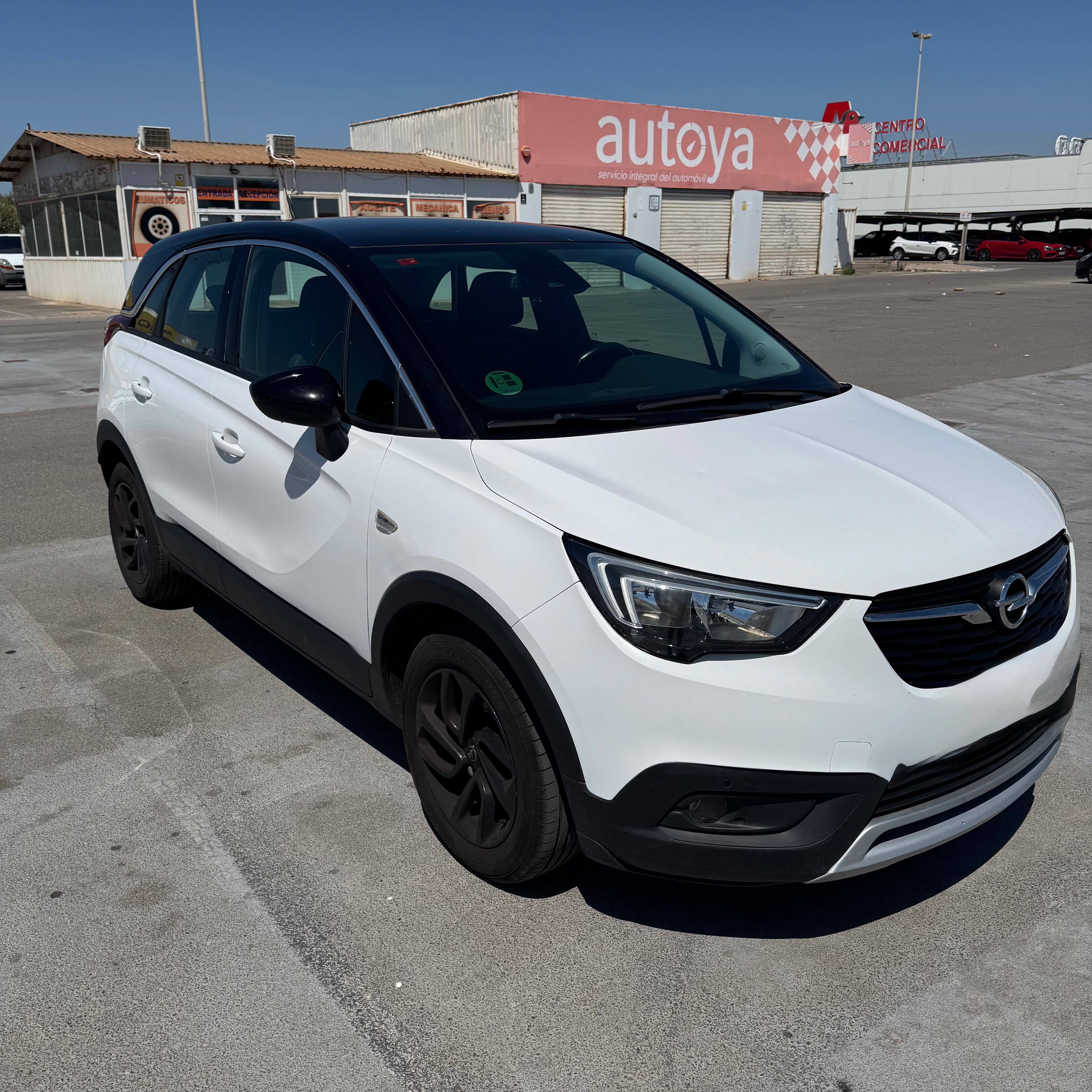 Opel Crossland med Aircondition