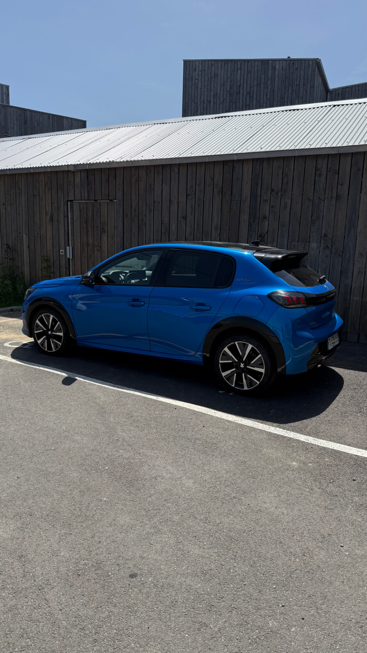 Peugeot 208 GT Line avec Climatisation