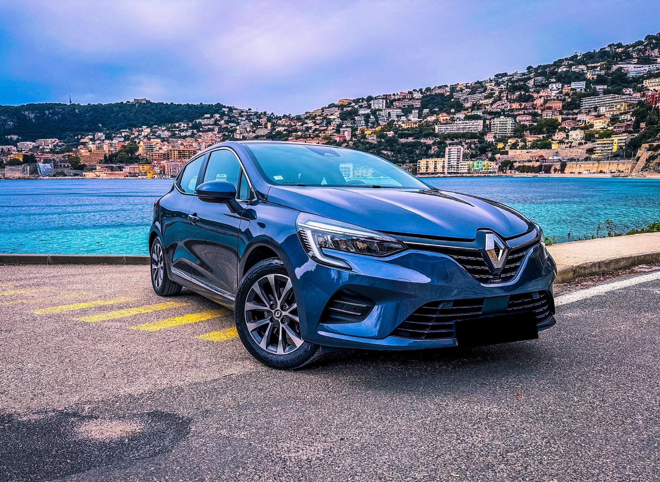 Renault Clio E-tech 914, 2021, Essence 98 / Électrique (hybride), automatique