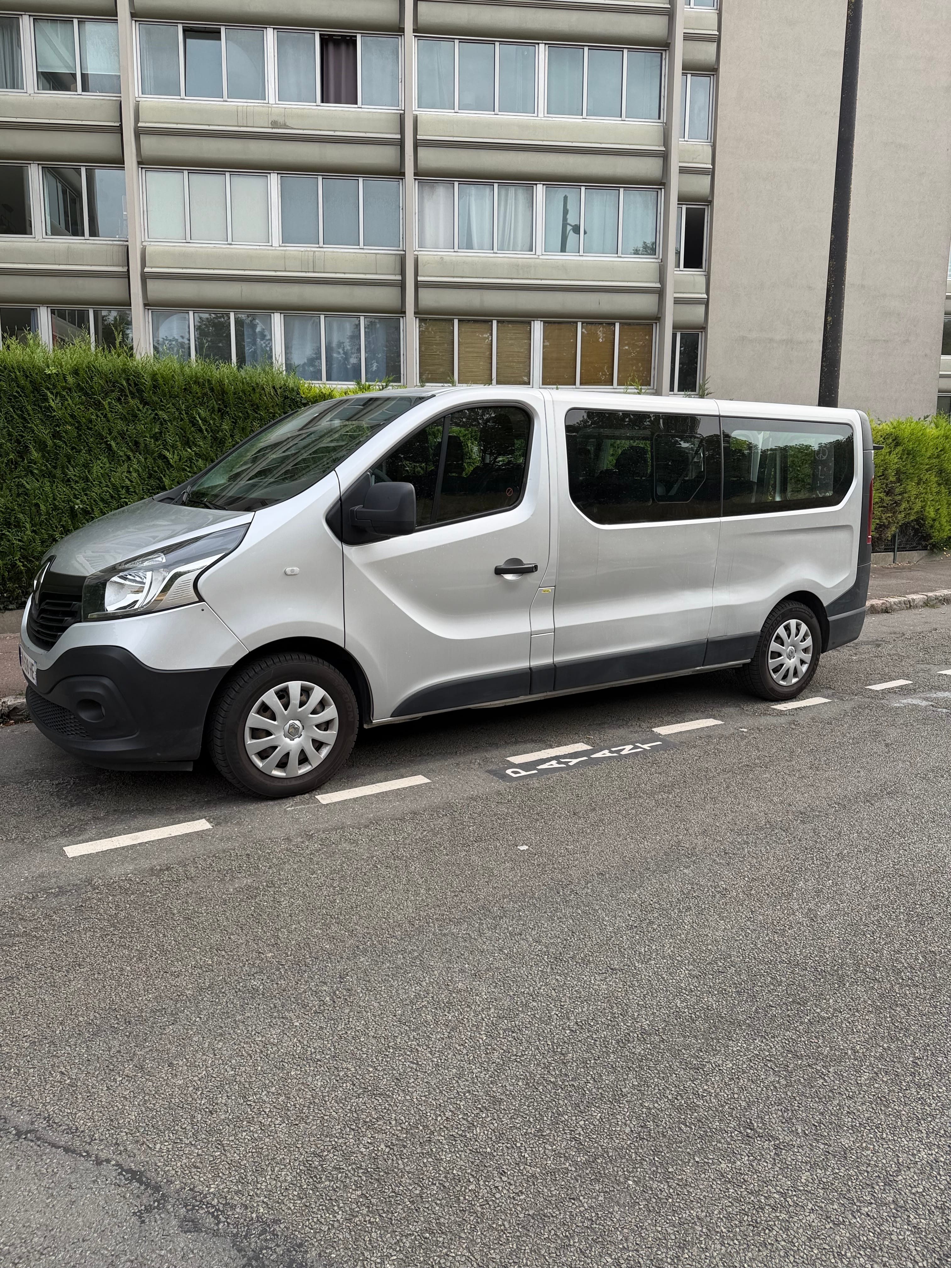 Renault Trafic Passenger, 2019, Diesel, 9 places et plus