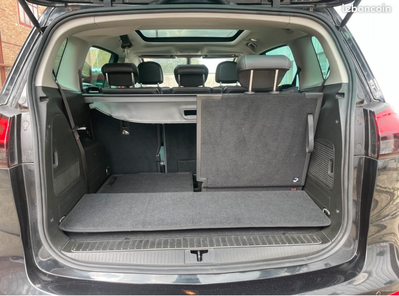Opel Zafira Tourer avec Audio Bluetooth