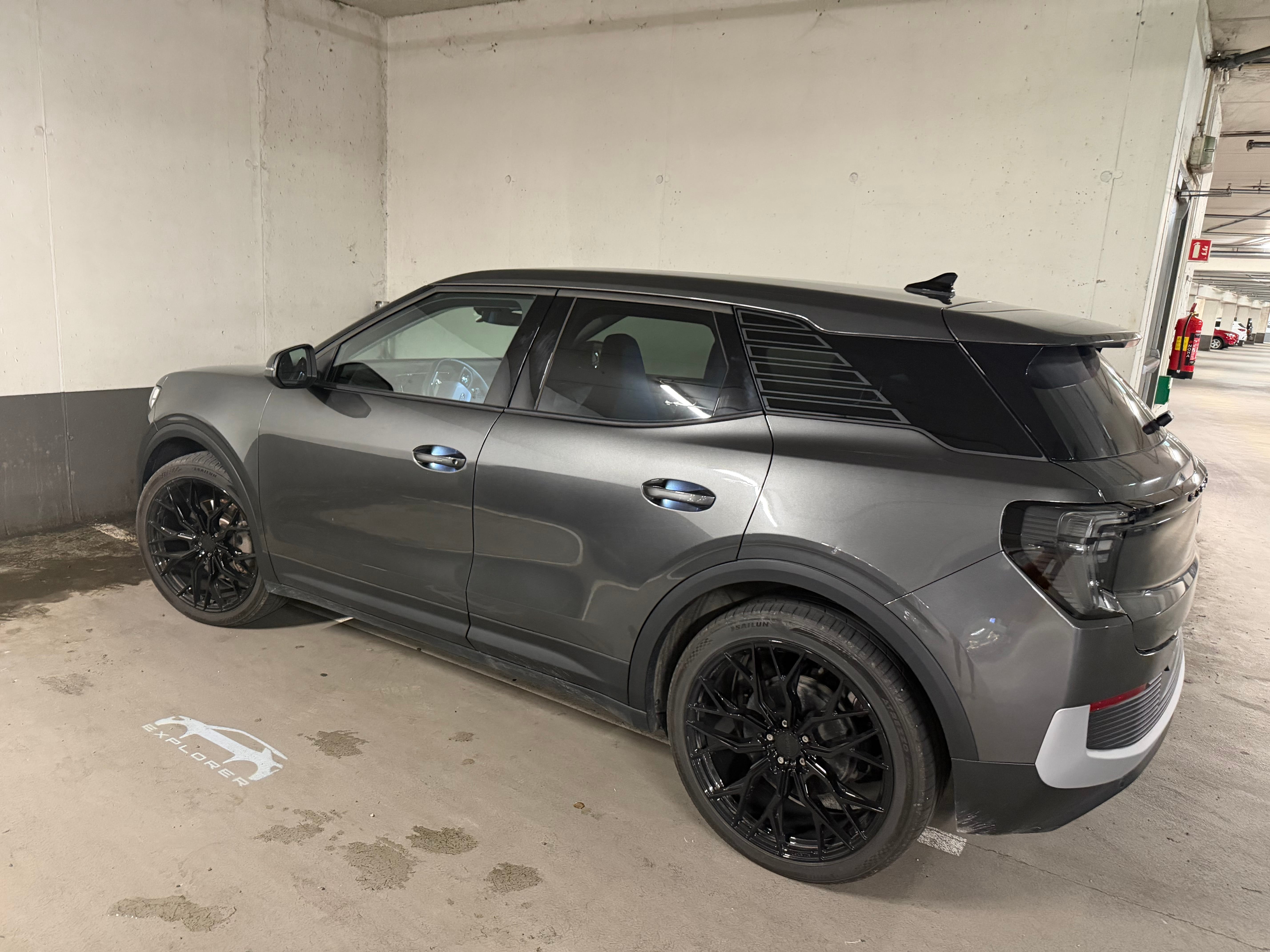 Ford Explorer Sport