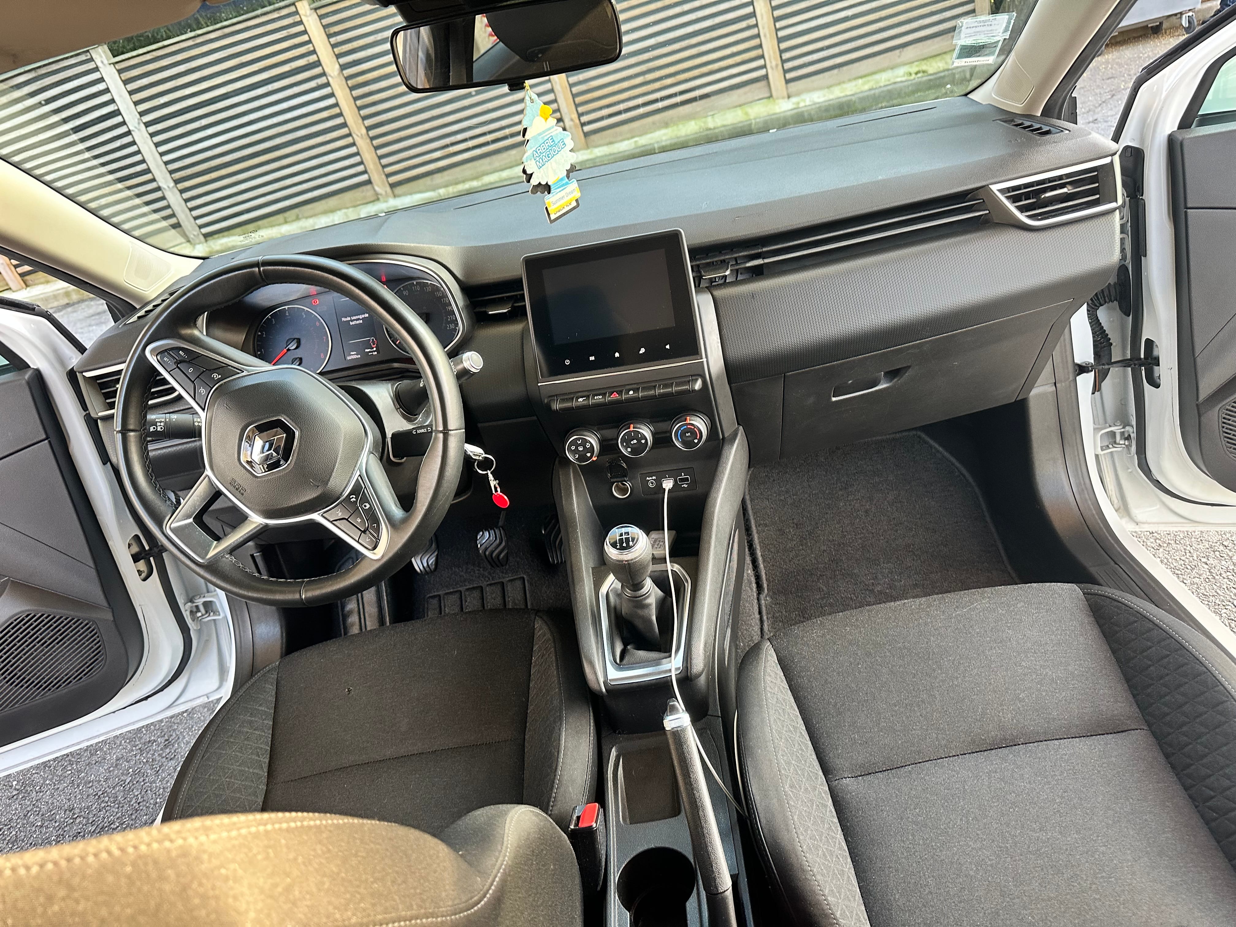 Renault Clio avec GPS