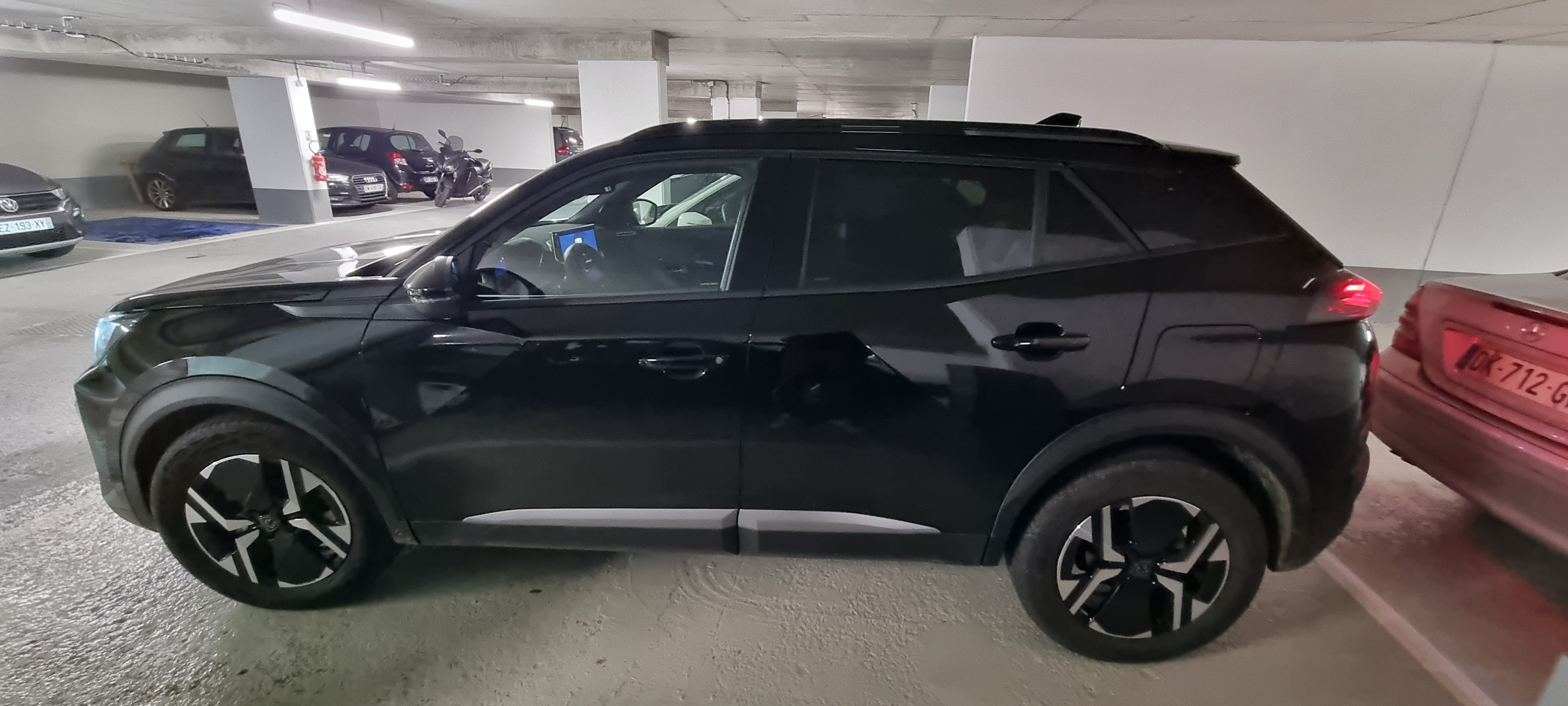 Peugeot 2008 avec GPS