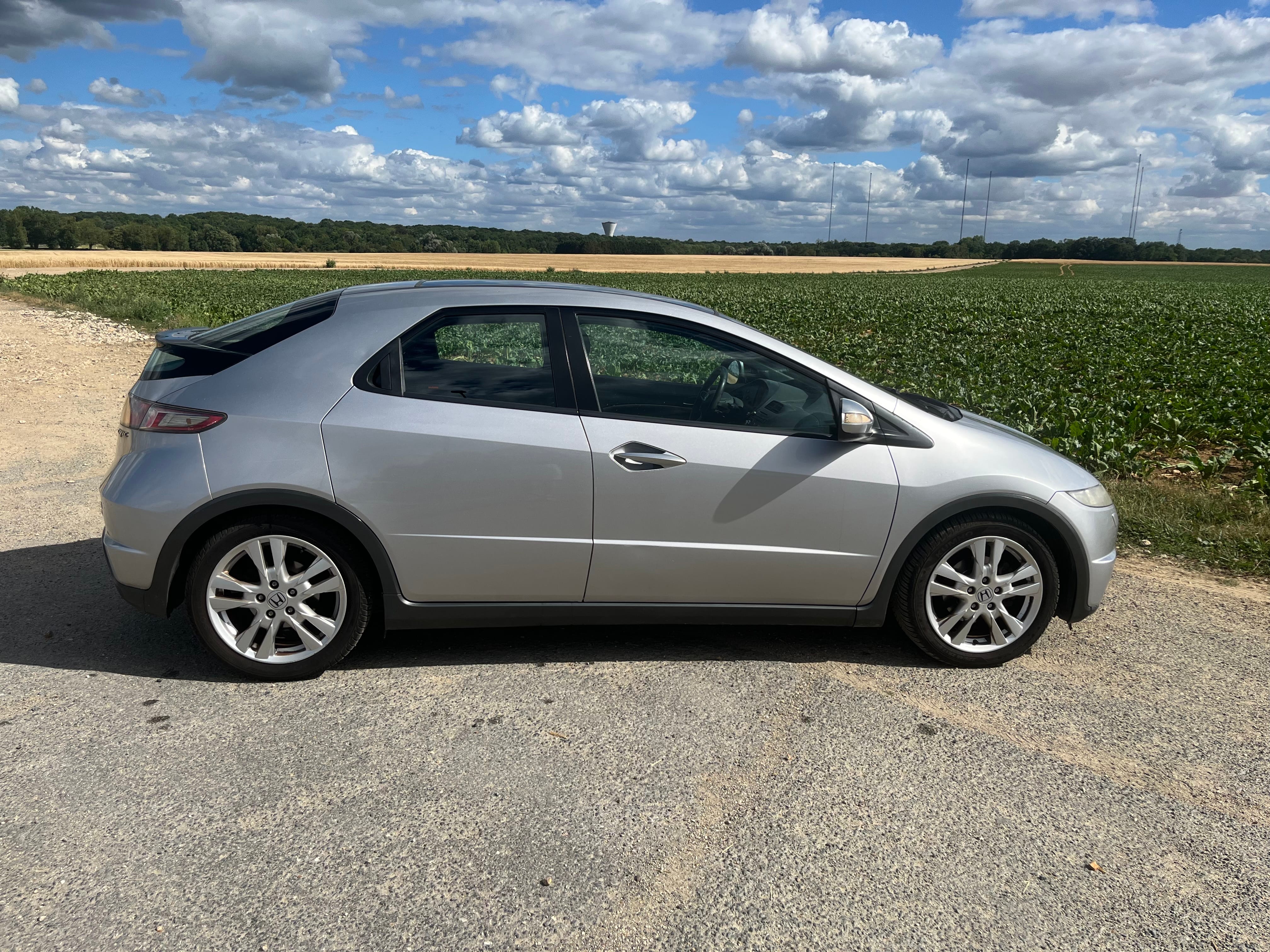 Honda Civic 1.8 avec Climatisation