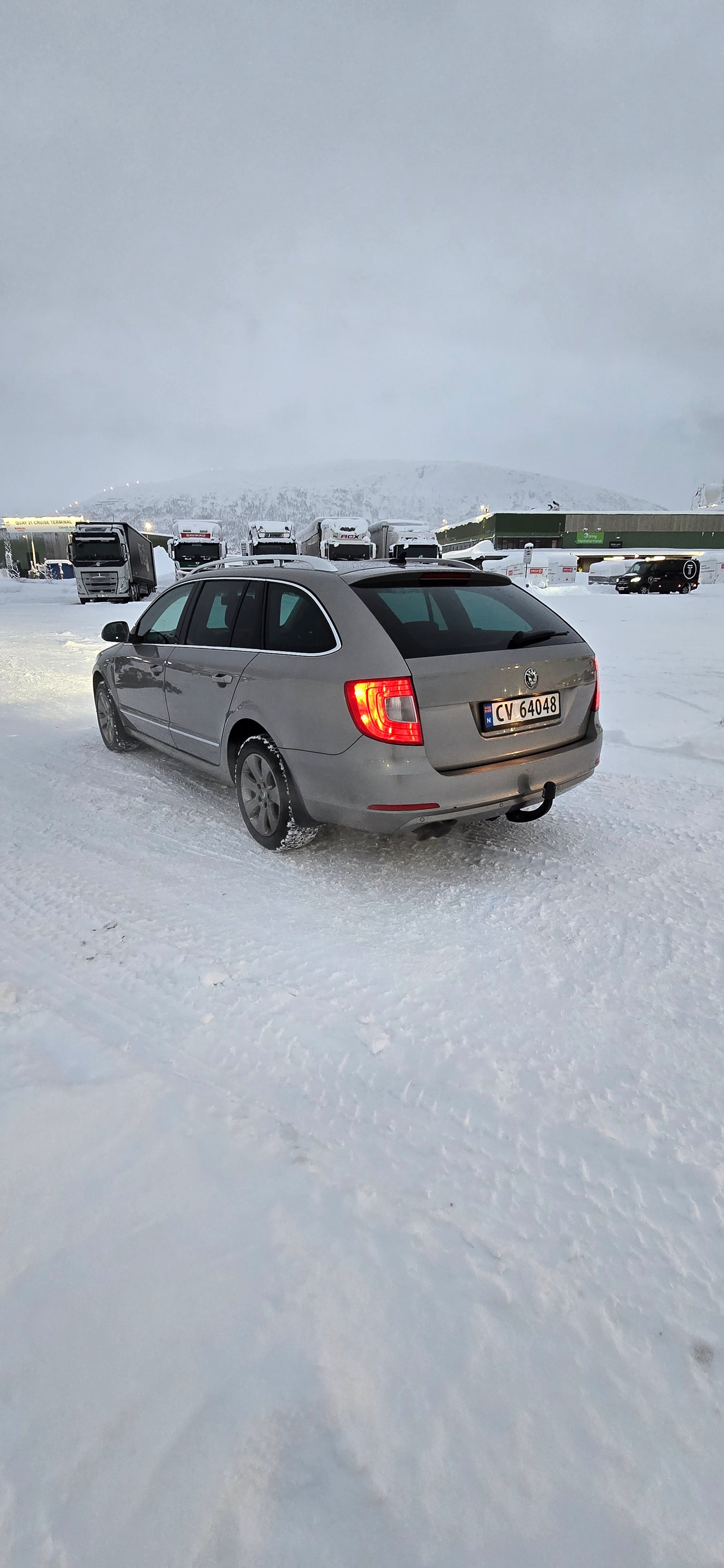 Skoda Superb 2.0 tdi med GPS