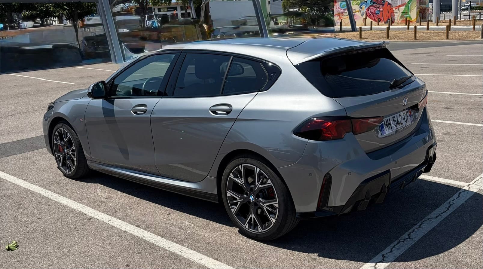 BMW Série 1 Hybride, 2025, Essence 95 / Électrique (hybride), automatique