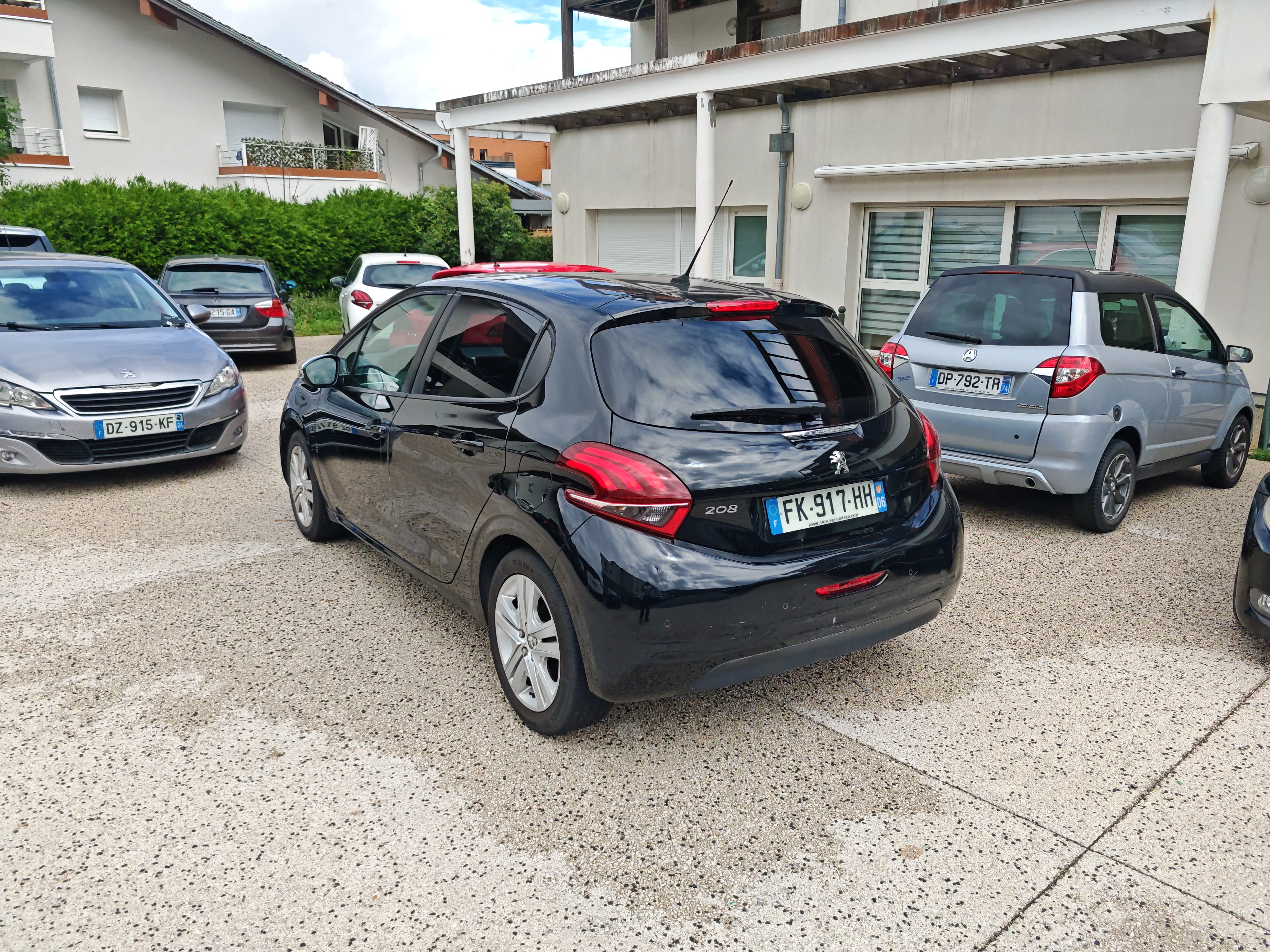 Peugeot 208 avec Caméra de recul