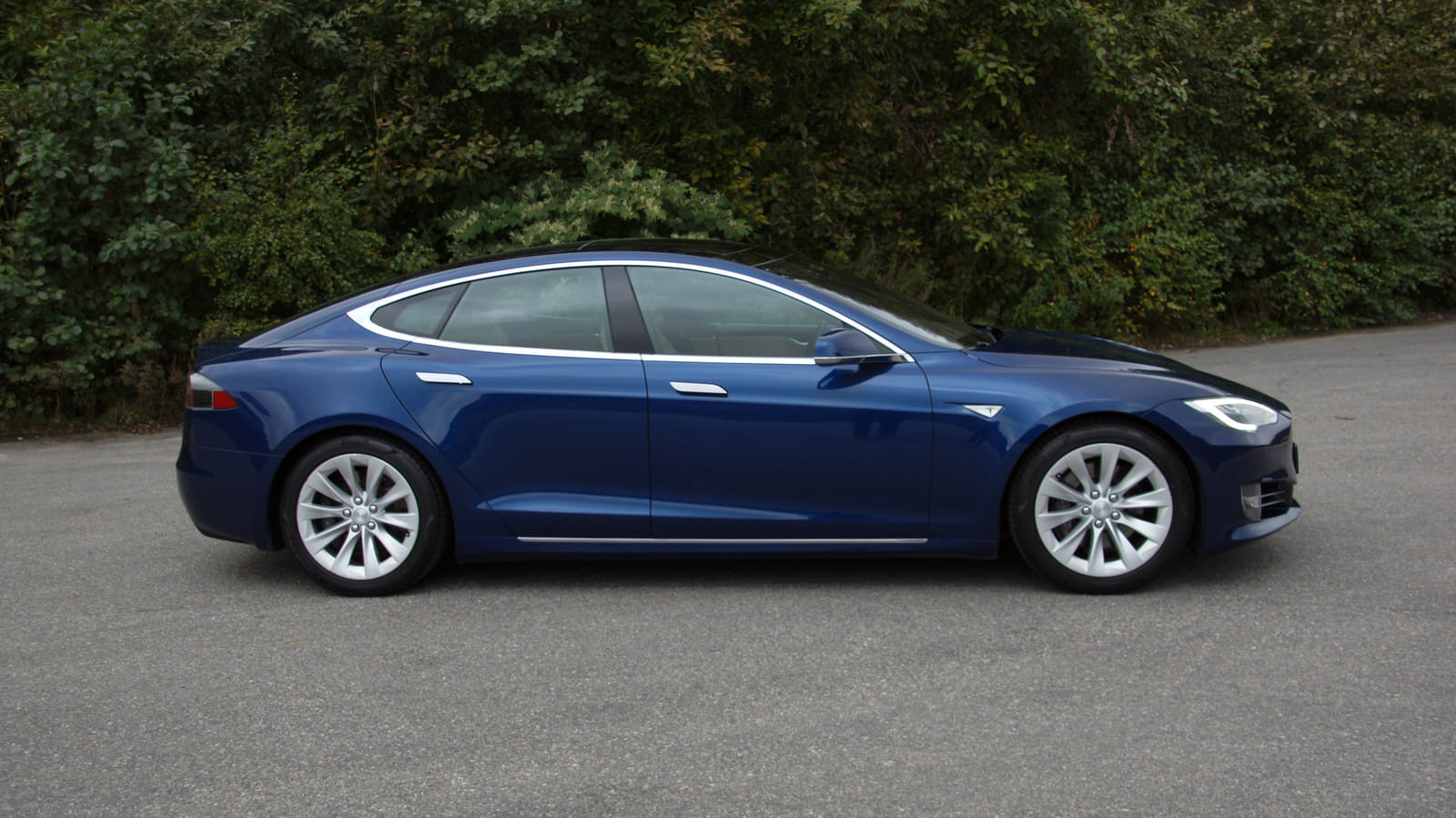 Tesla Model S 90D, 2016, Elektrisk, automatisk