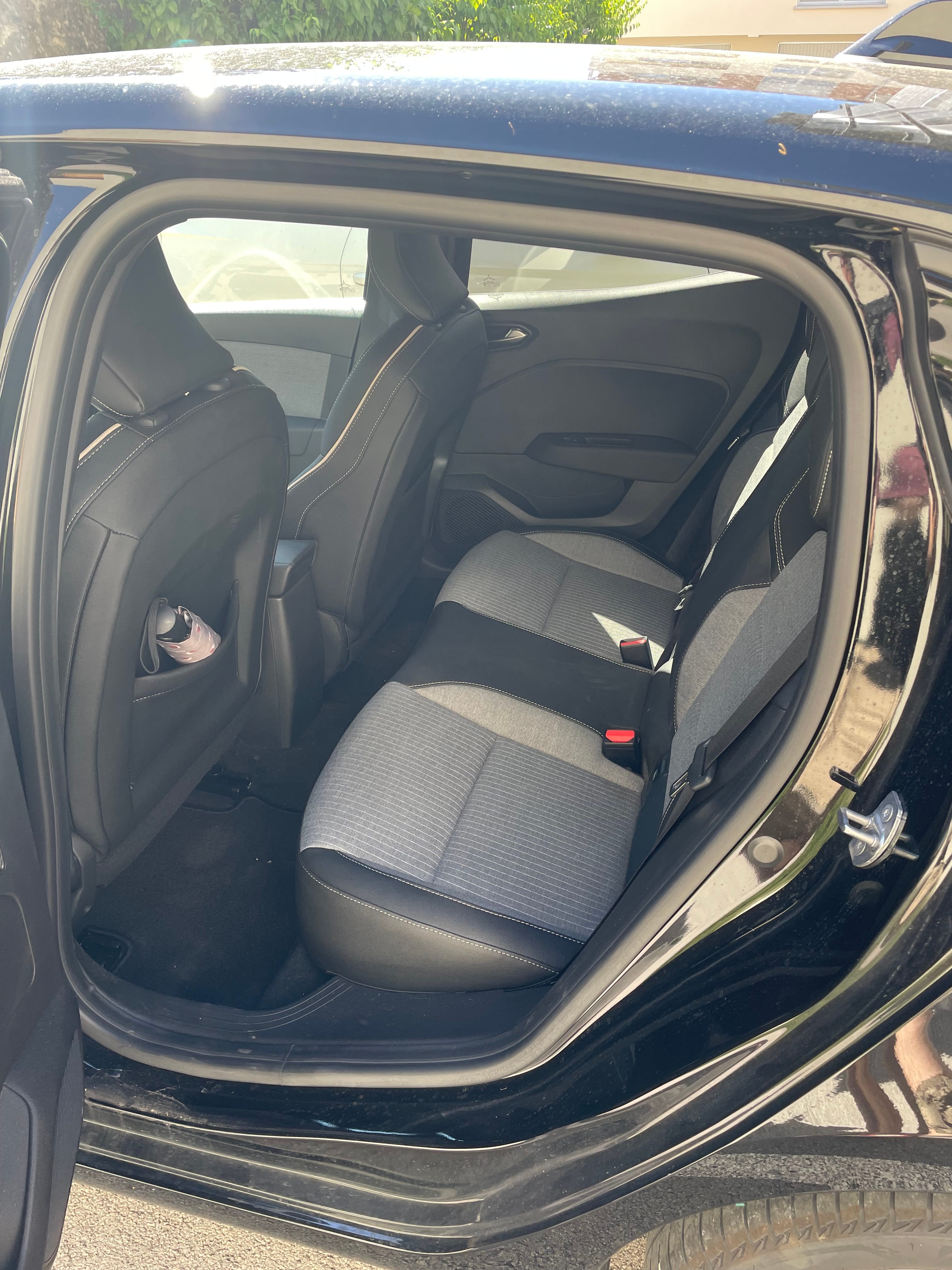 Renault Clio E-tech avec Apple CarPlay
