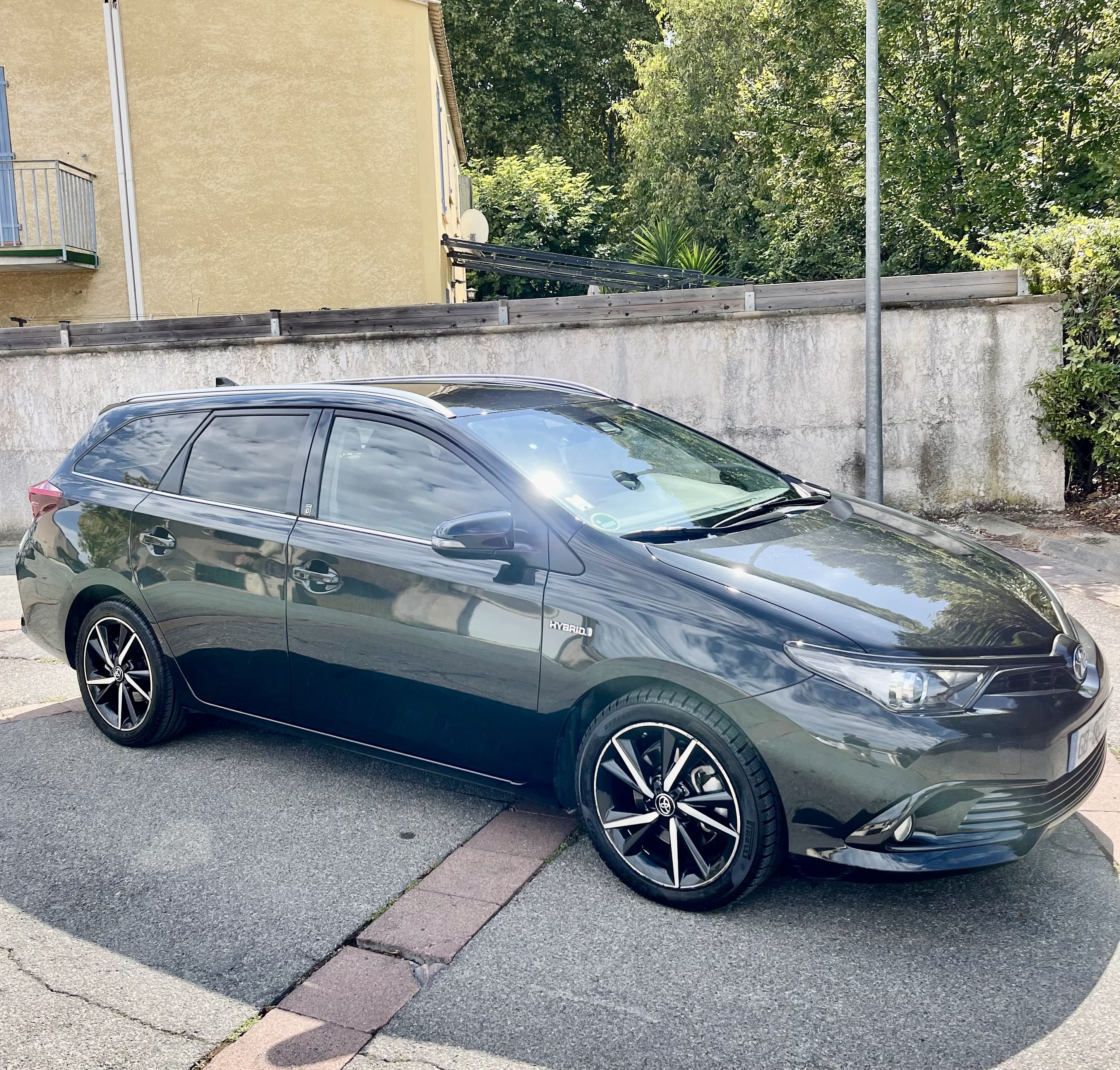 Toyota Auris Break Full option avec re programmation éthanol e85 ( plein de carburant 25€ ) ., 2018, automatique