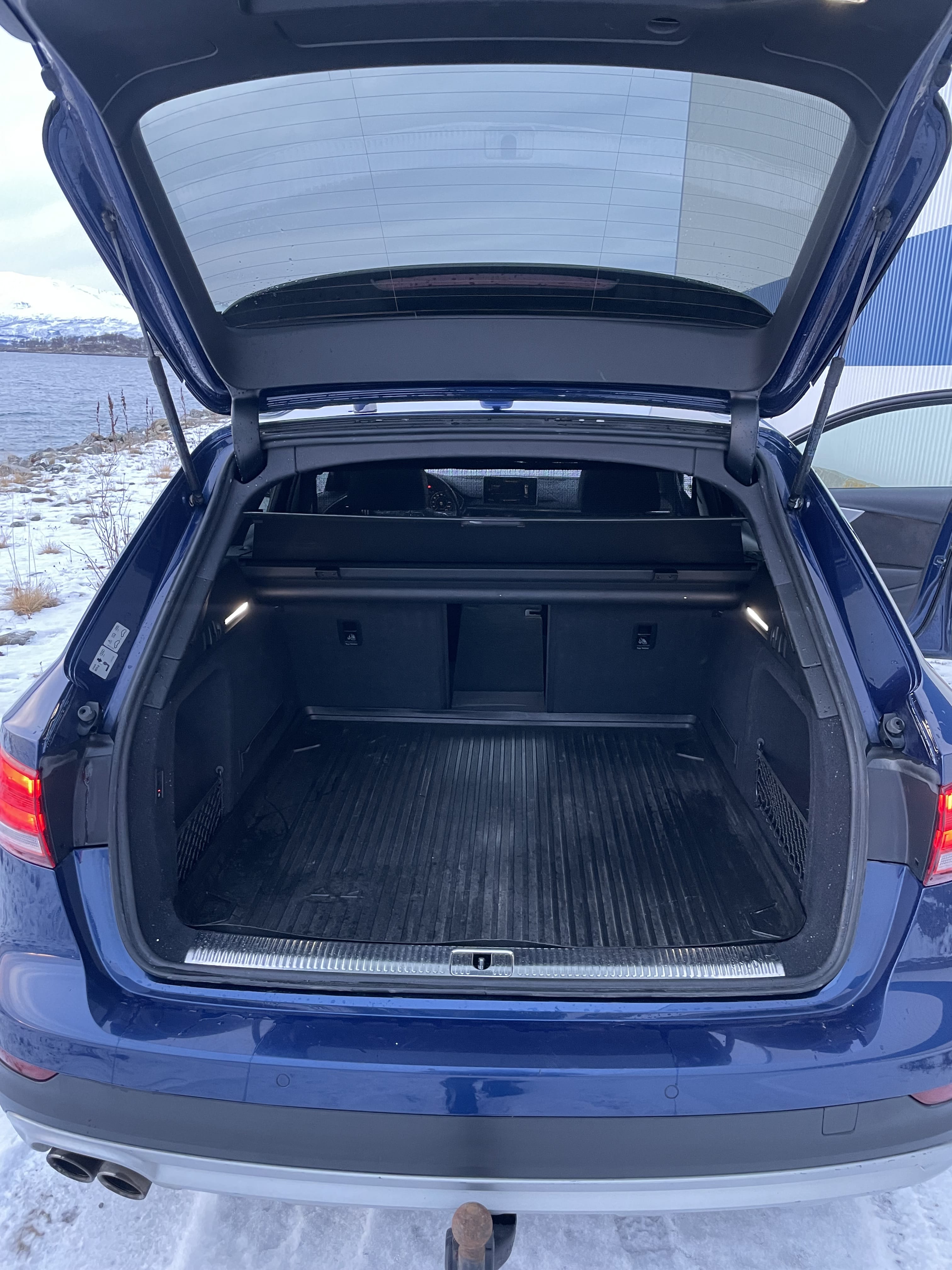 Audi A4 Allroad Quattro 2.0 TDI met Bluetooth audio