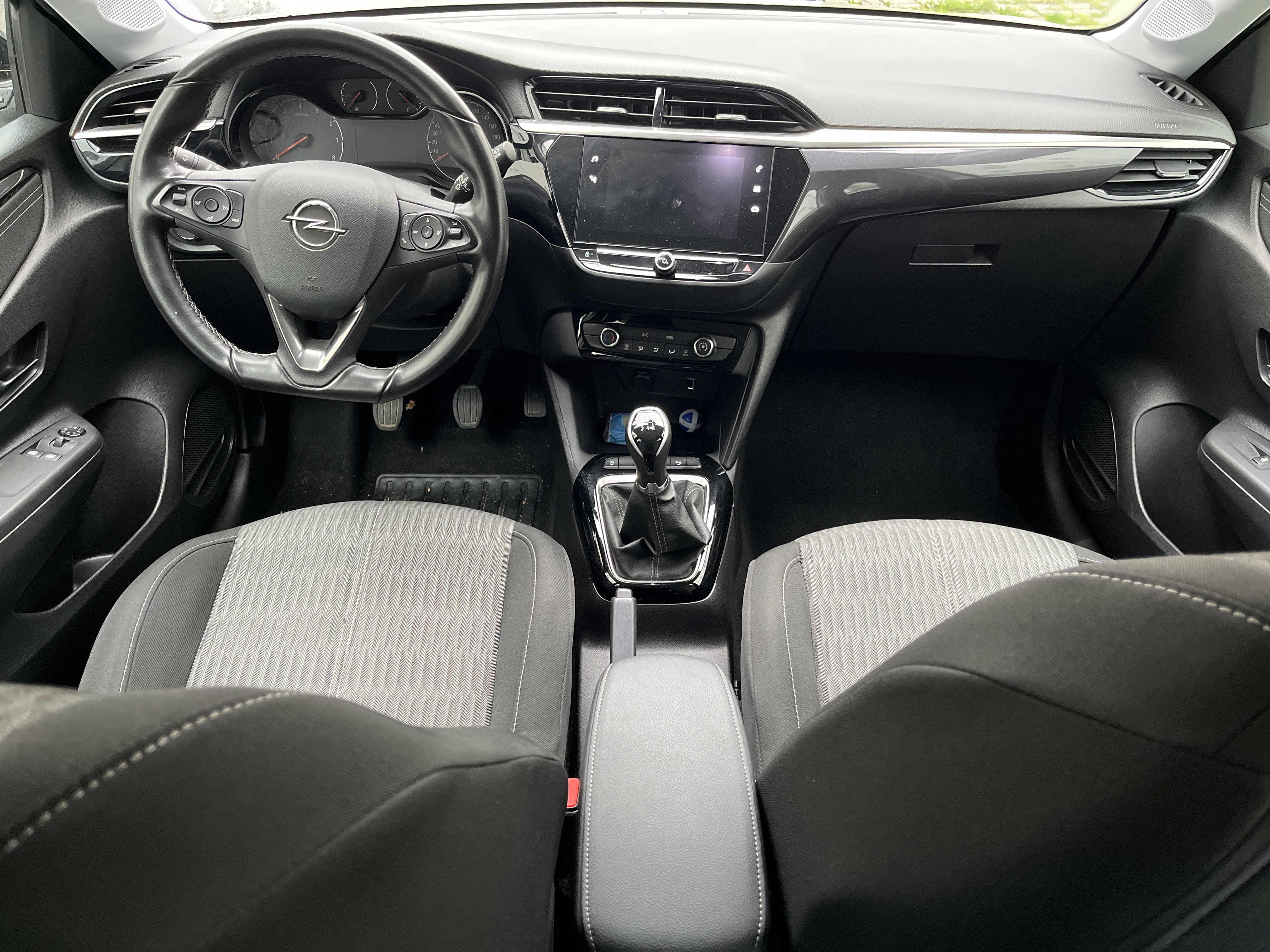 Opel Corsa avec Régulateur de vitesse