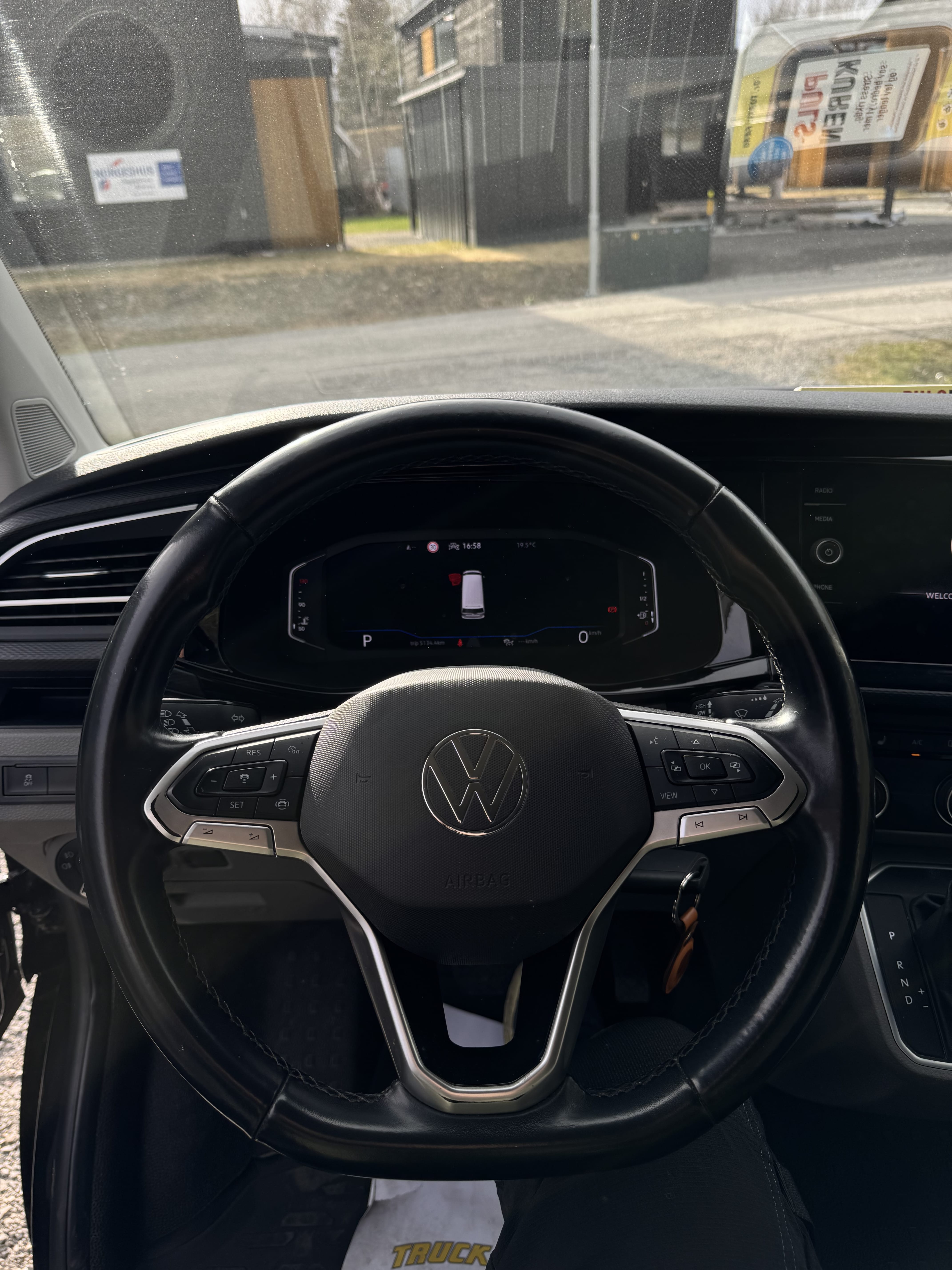 Volkswagen Transporter med GPS