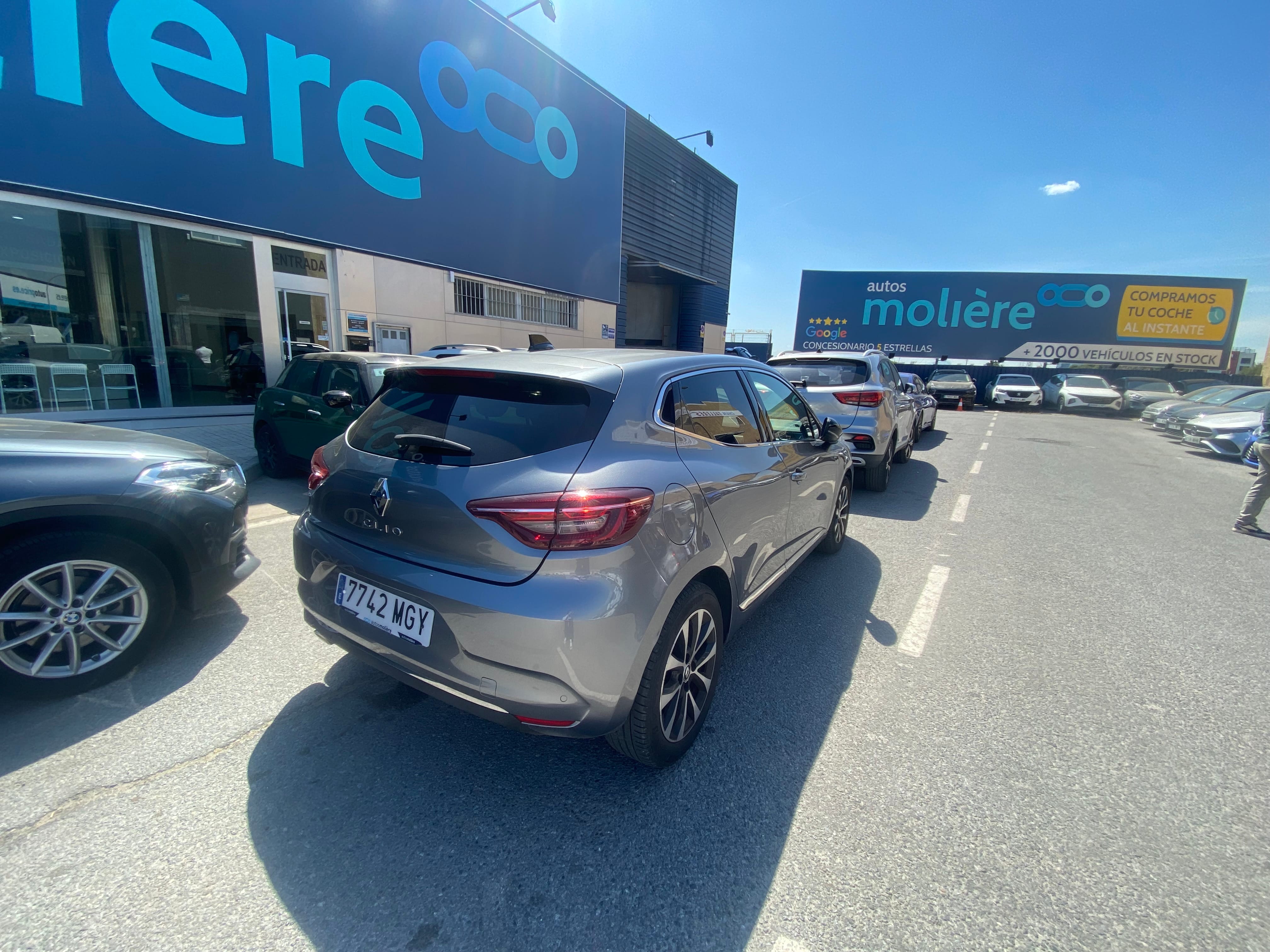 Renault Clio con Control de velocidad