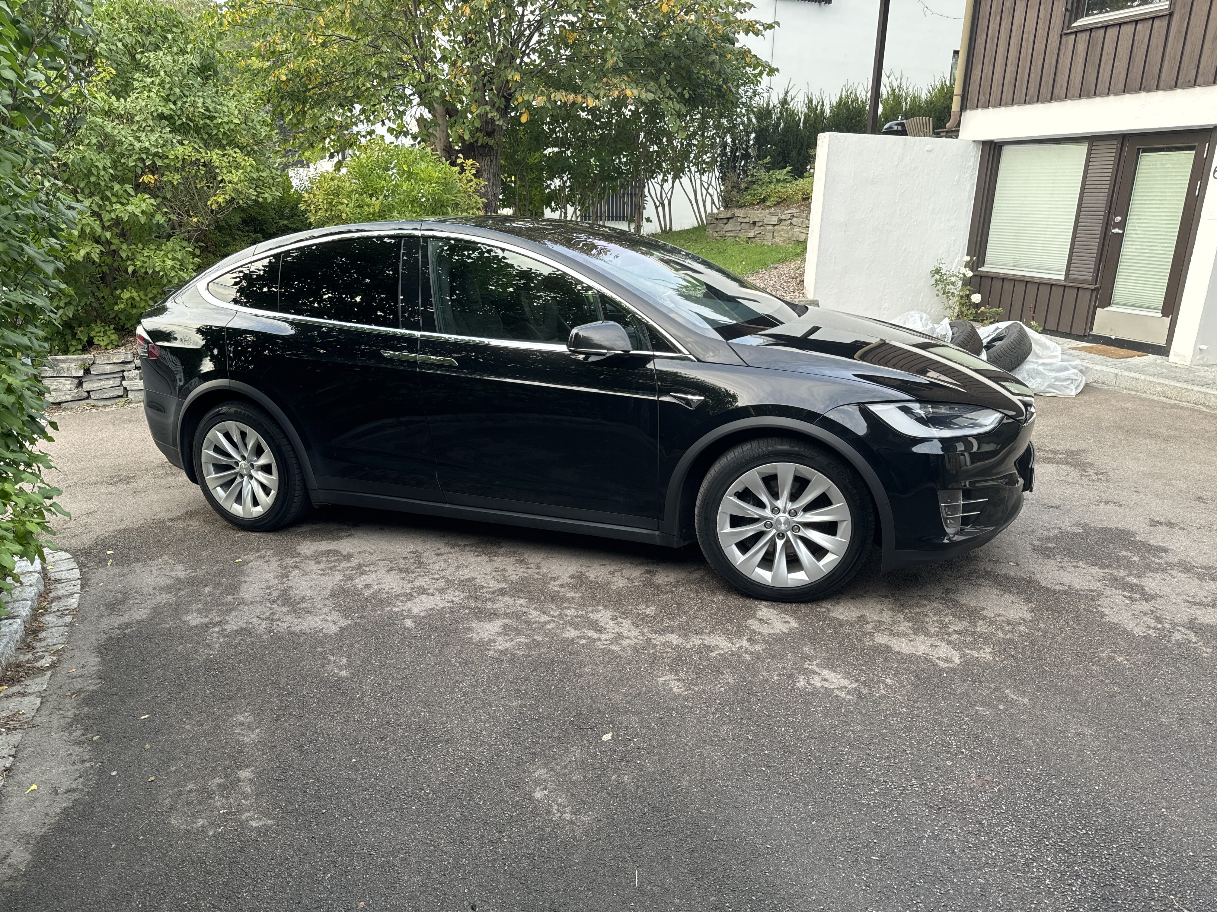 Tesla Model X 100D (w/FREE CHARGING) med Aircondition