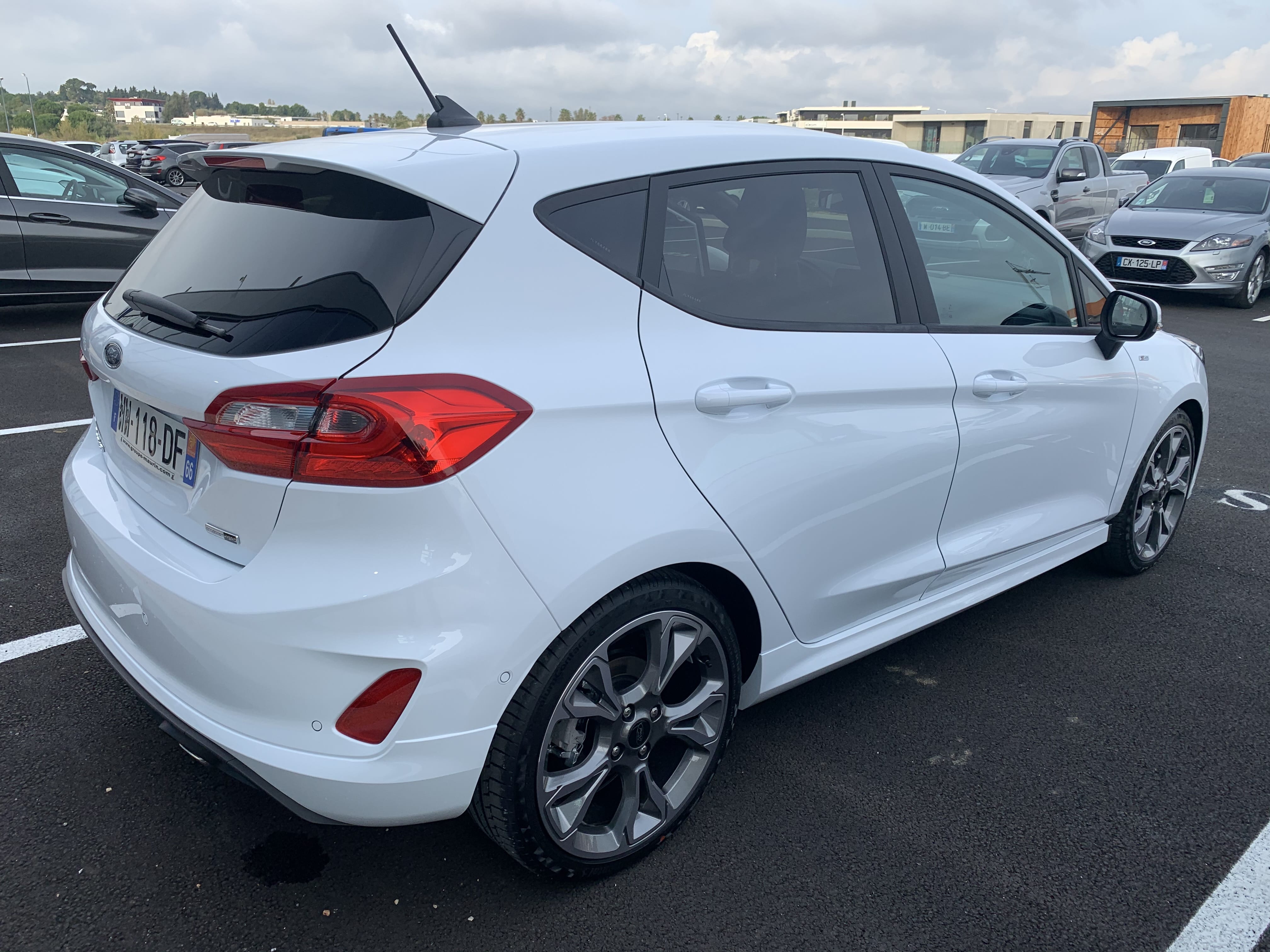 Ford Fiesta St Line x 1.0 ecoboost hybride 155CH avec Régulateur de vitesse