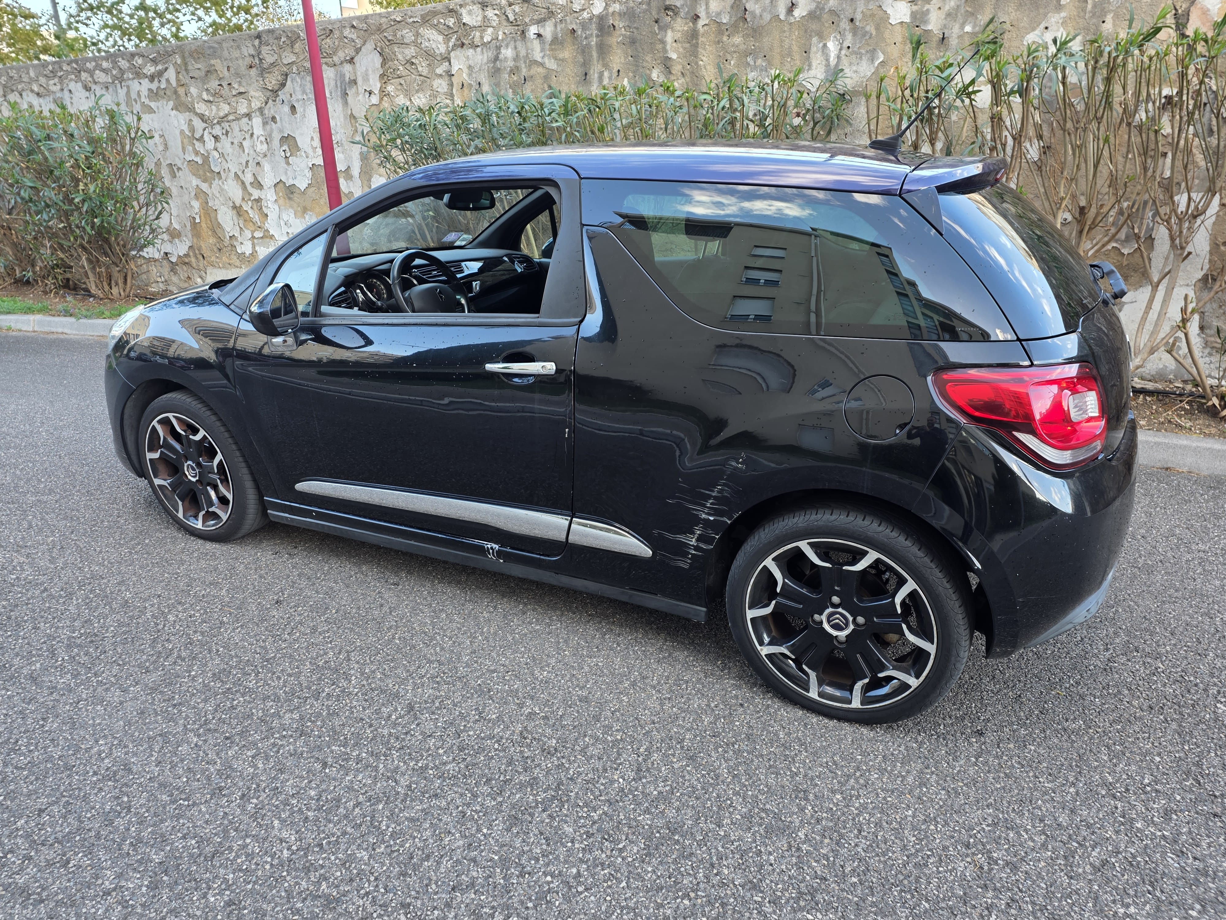 Citroen DS3 1.6 vti 120ch red édition clim auto avec Climatisation