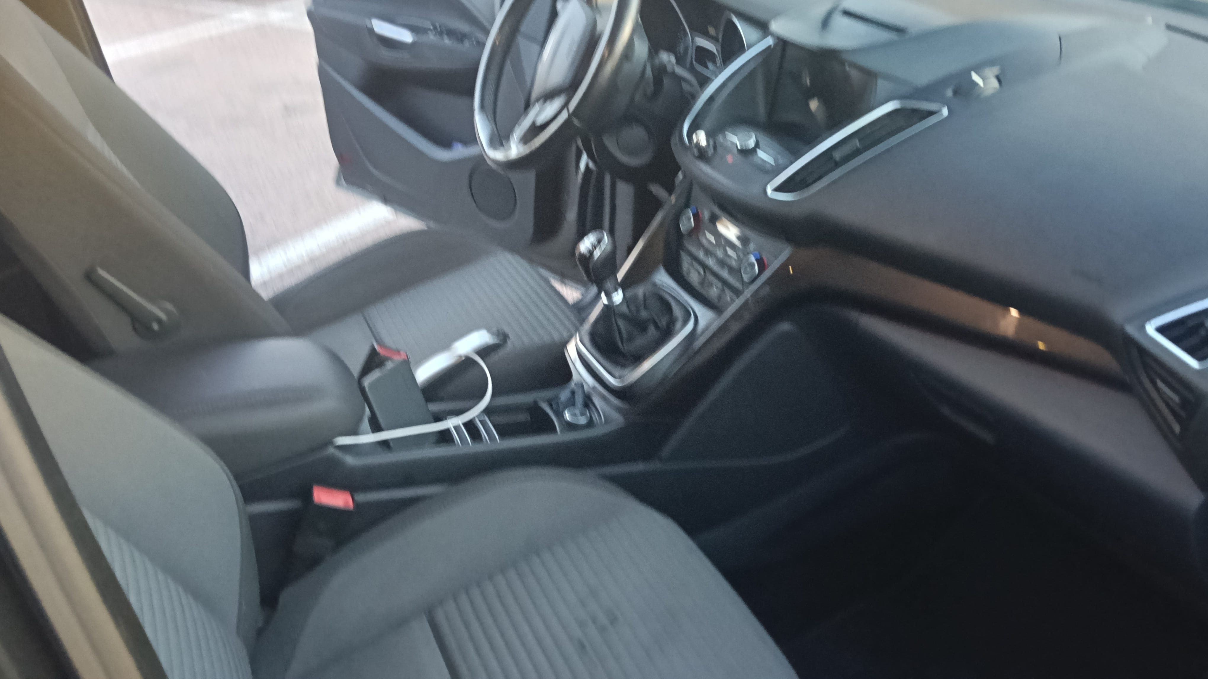 Ford C-Max con Audio Bluetooth
