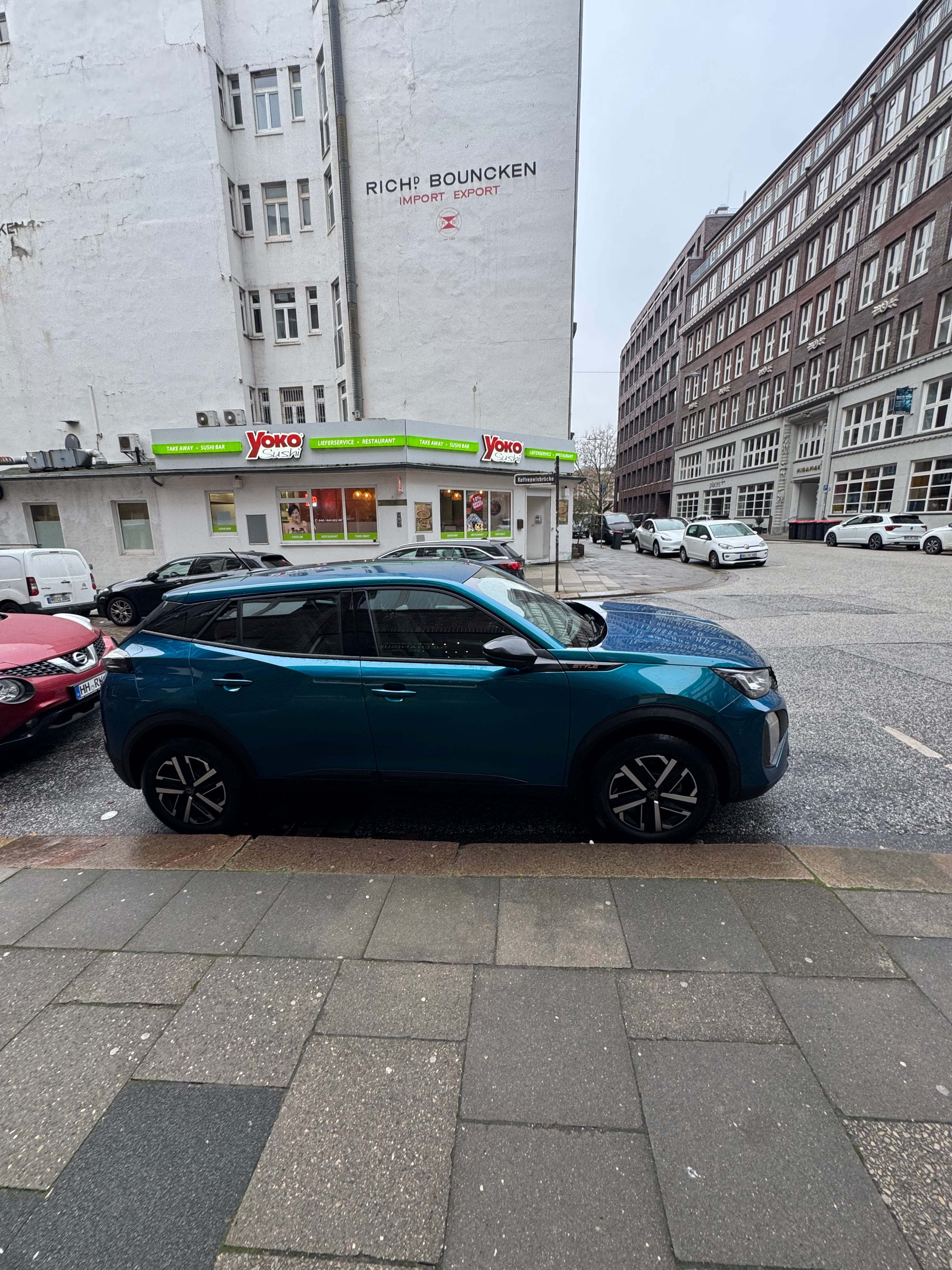 Peugeot e-2008 avec Climatisation