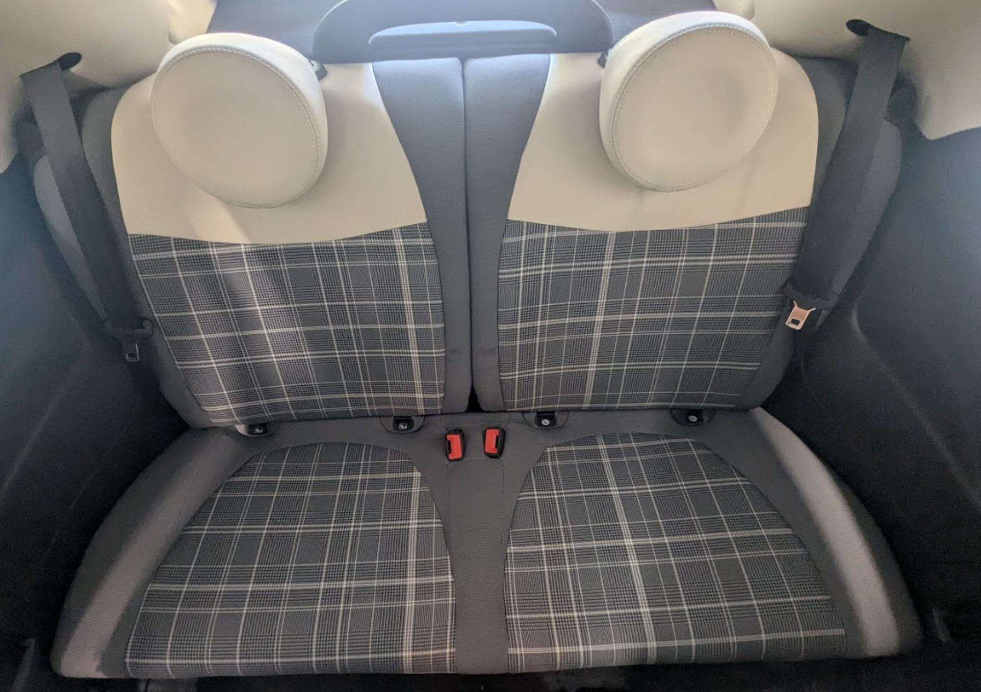 Fiat 500 Cabriolet - Azul con Silla infantil