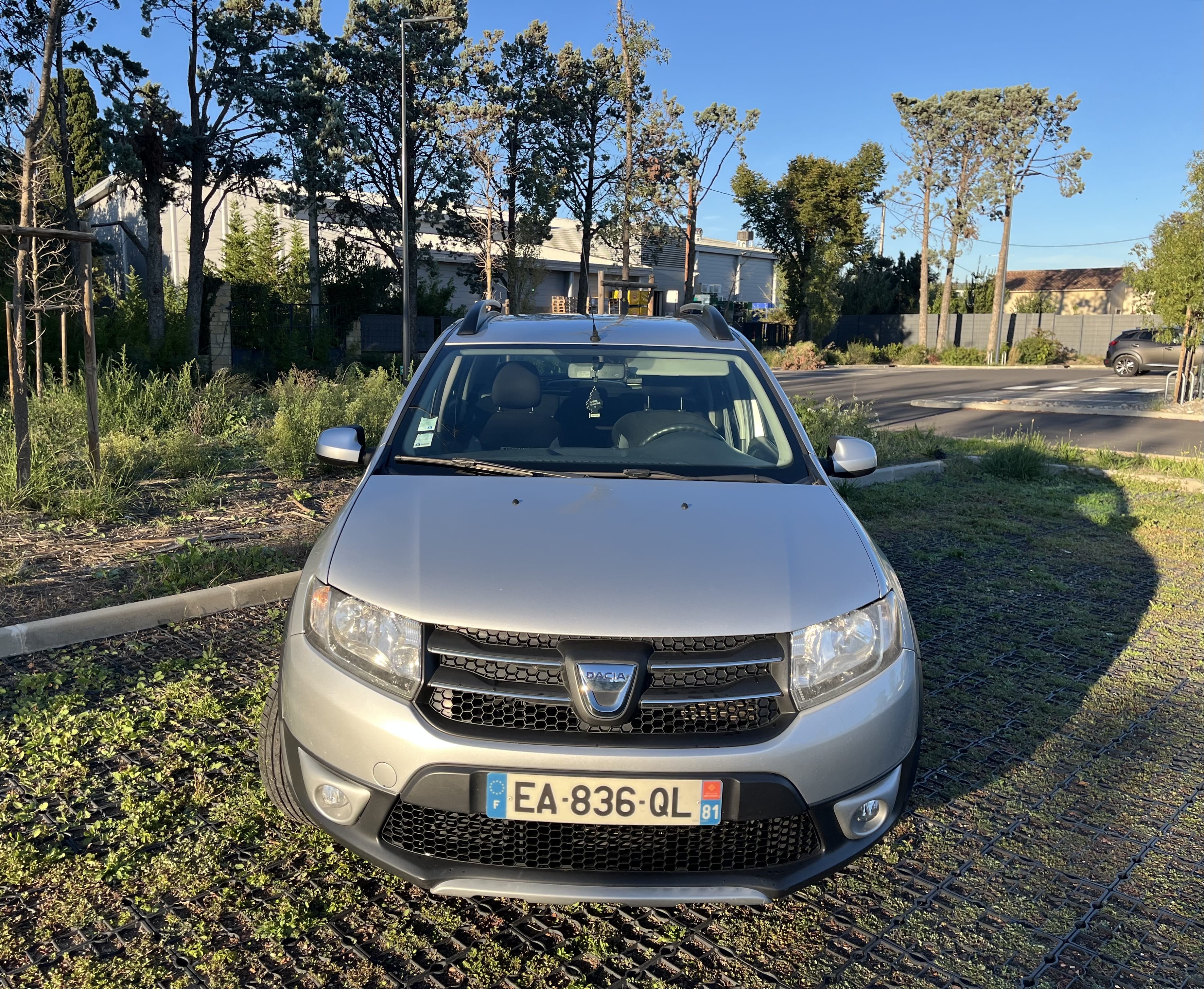Dacia Sandero Stepway avec Entrée audio / iPod