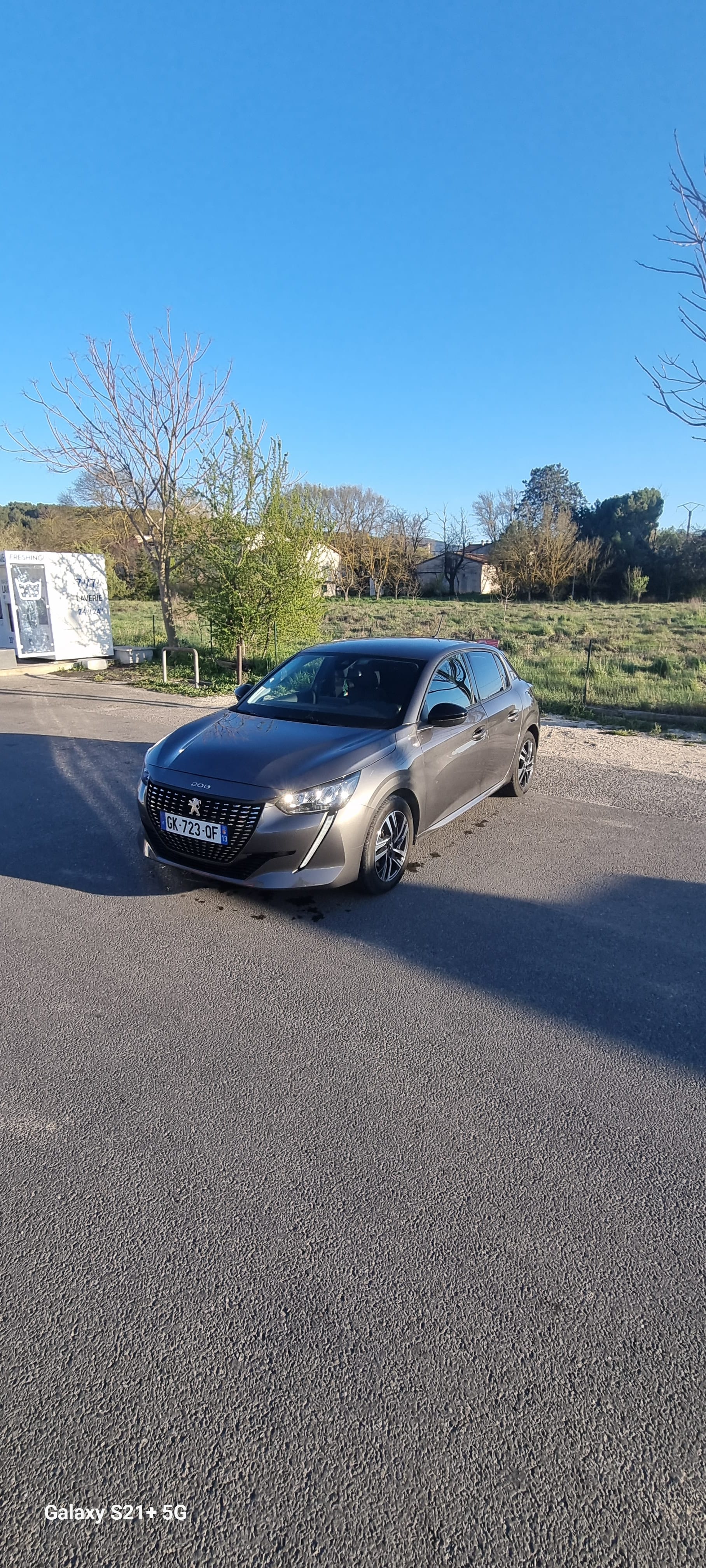 Peugeot 208 1.2 pertech avec Régulateur de vitesse