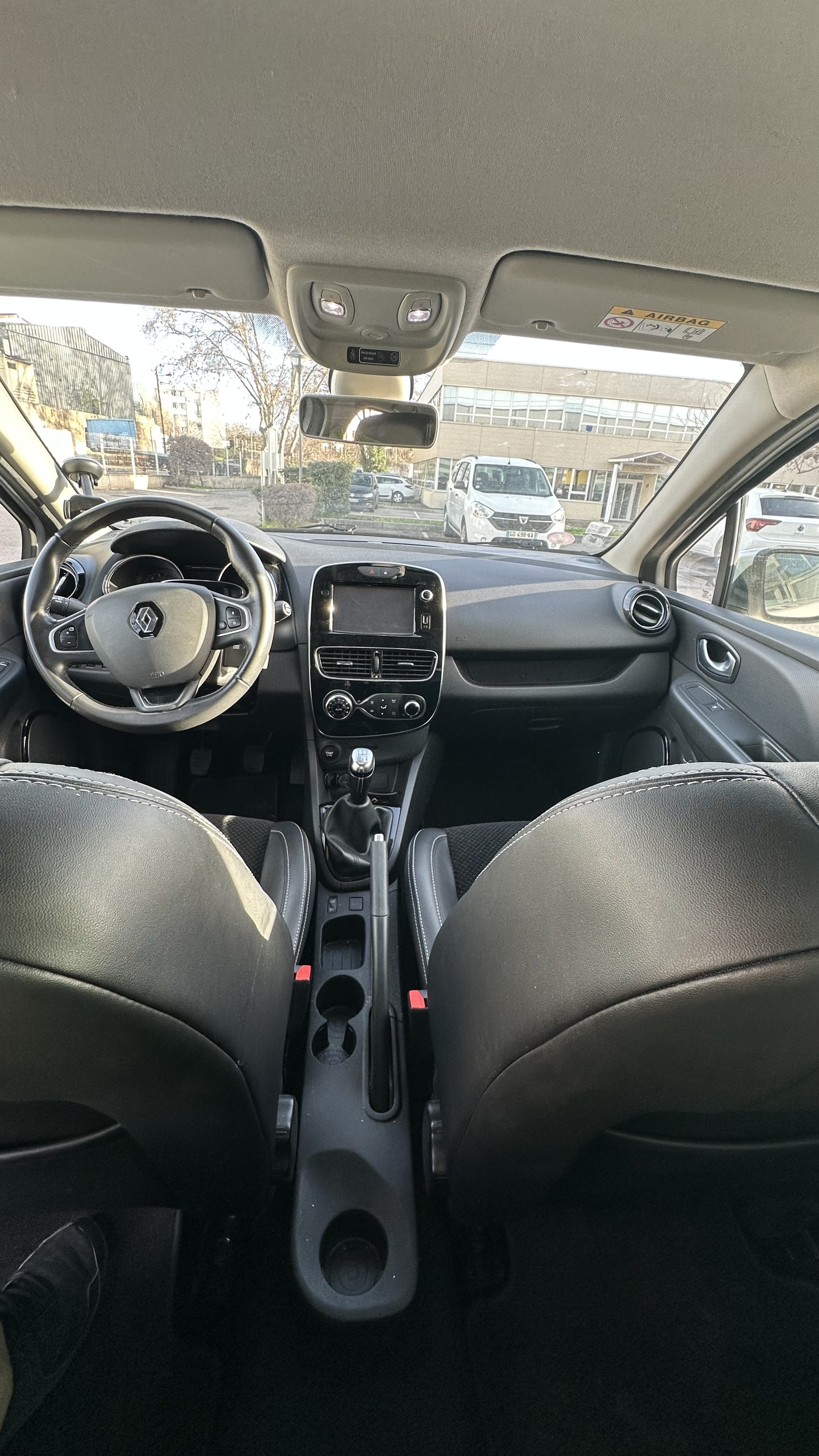 Renault Clio IV TCE 90 INTENS met Cruise control