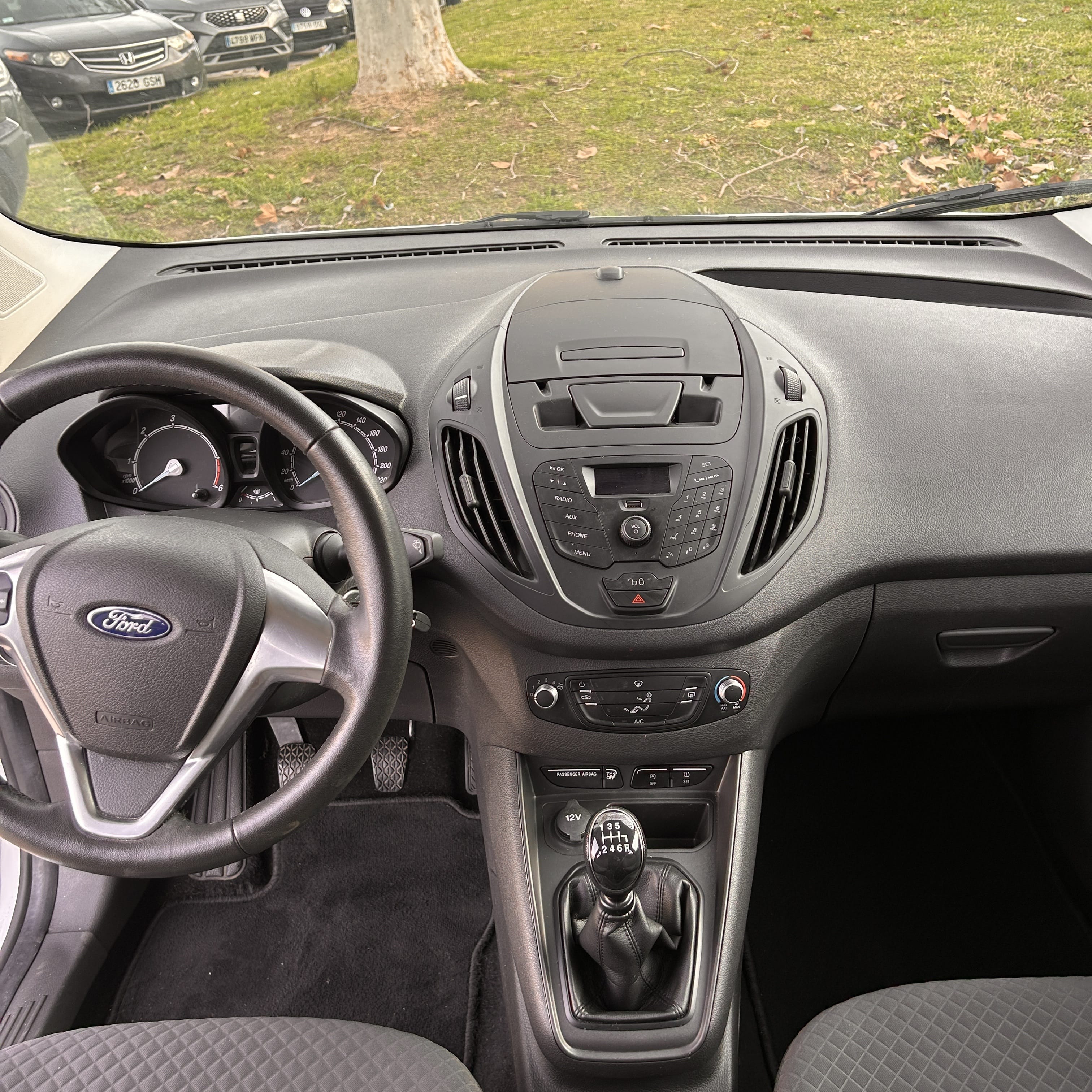 Ford Transit Courier Furgoneta
