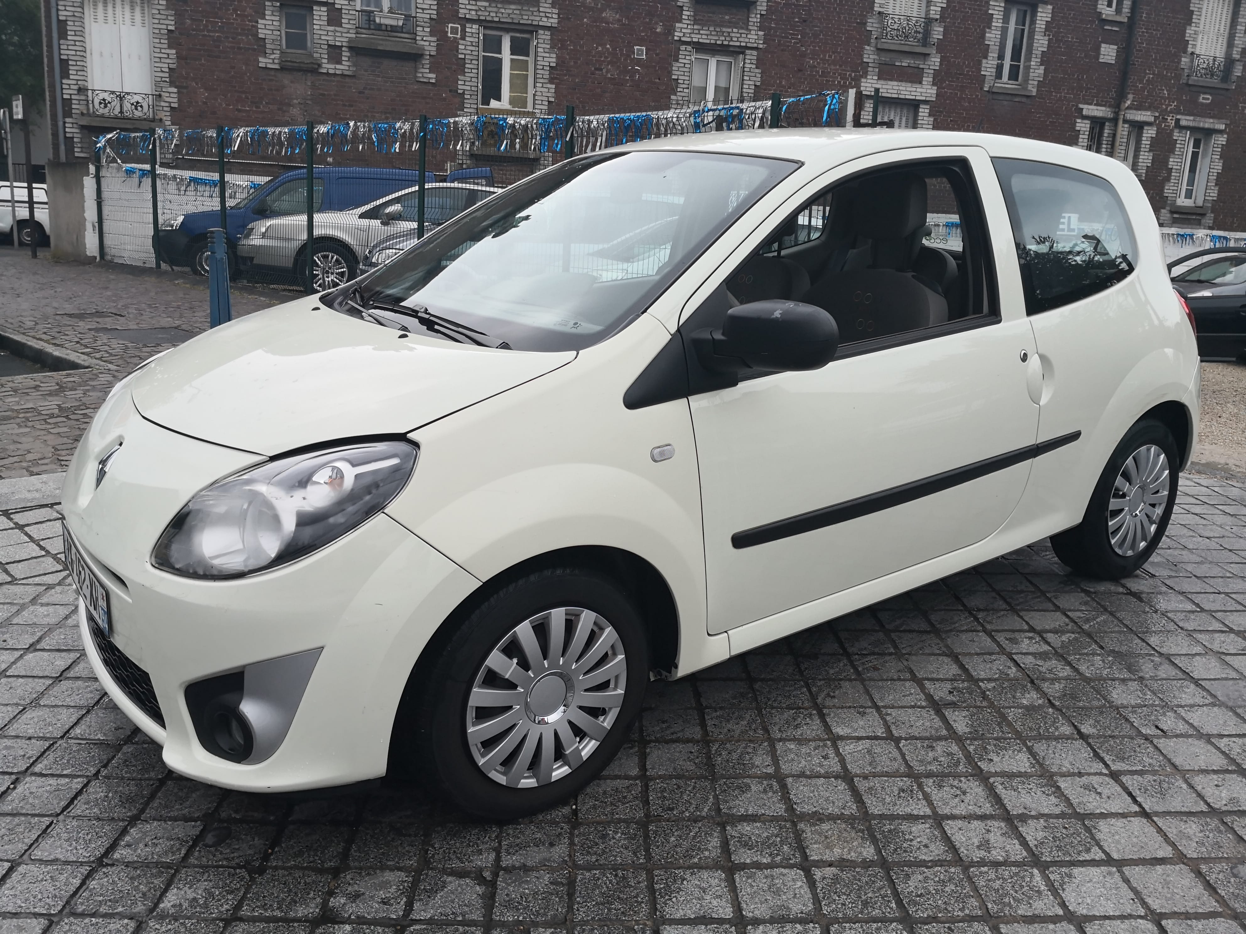 Renault Twingo, 2011, Essence 98