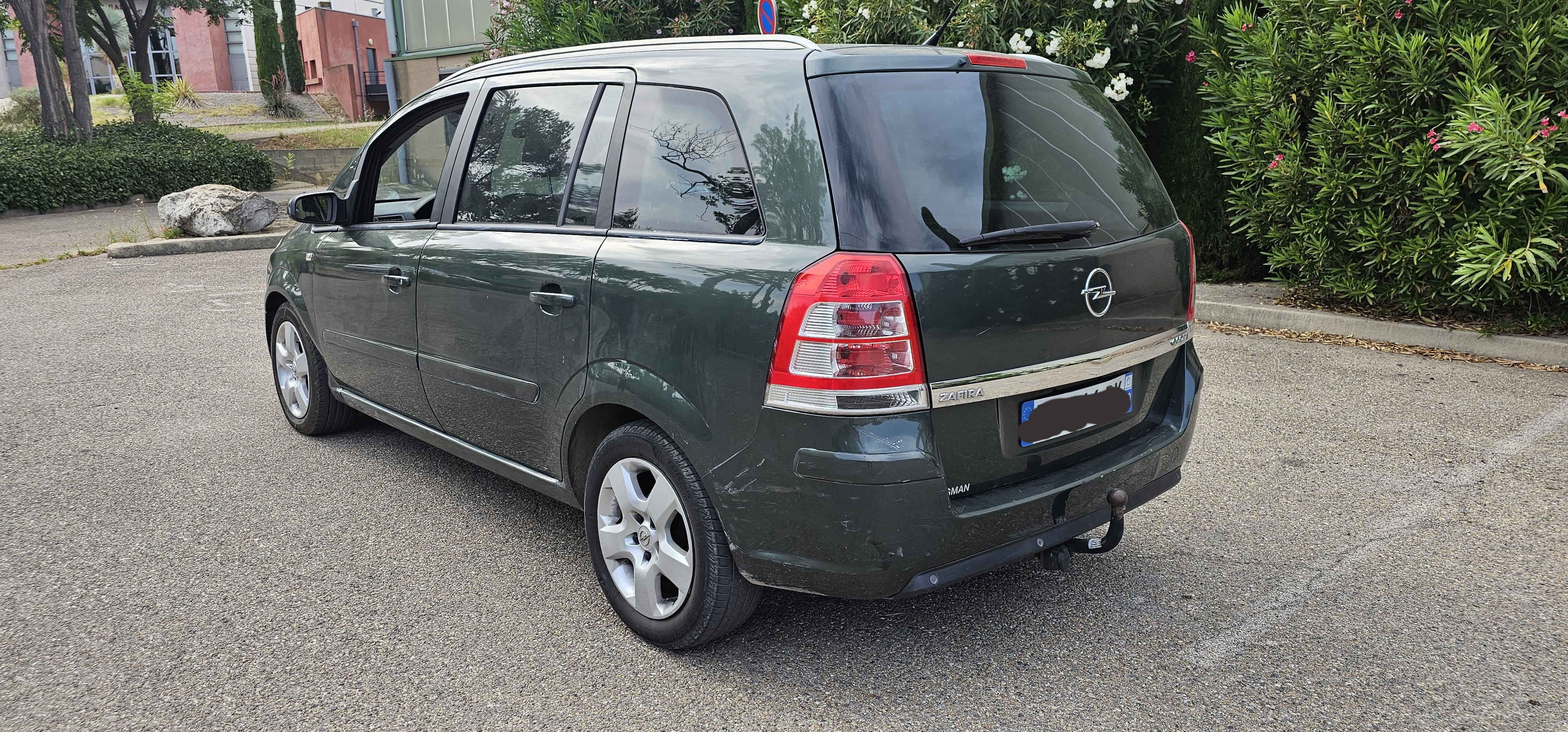 Opel Zafira avec Entrée audio / iPod