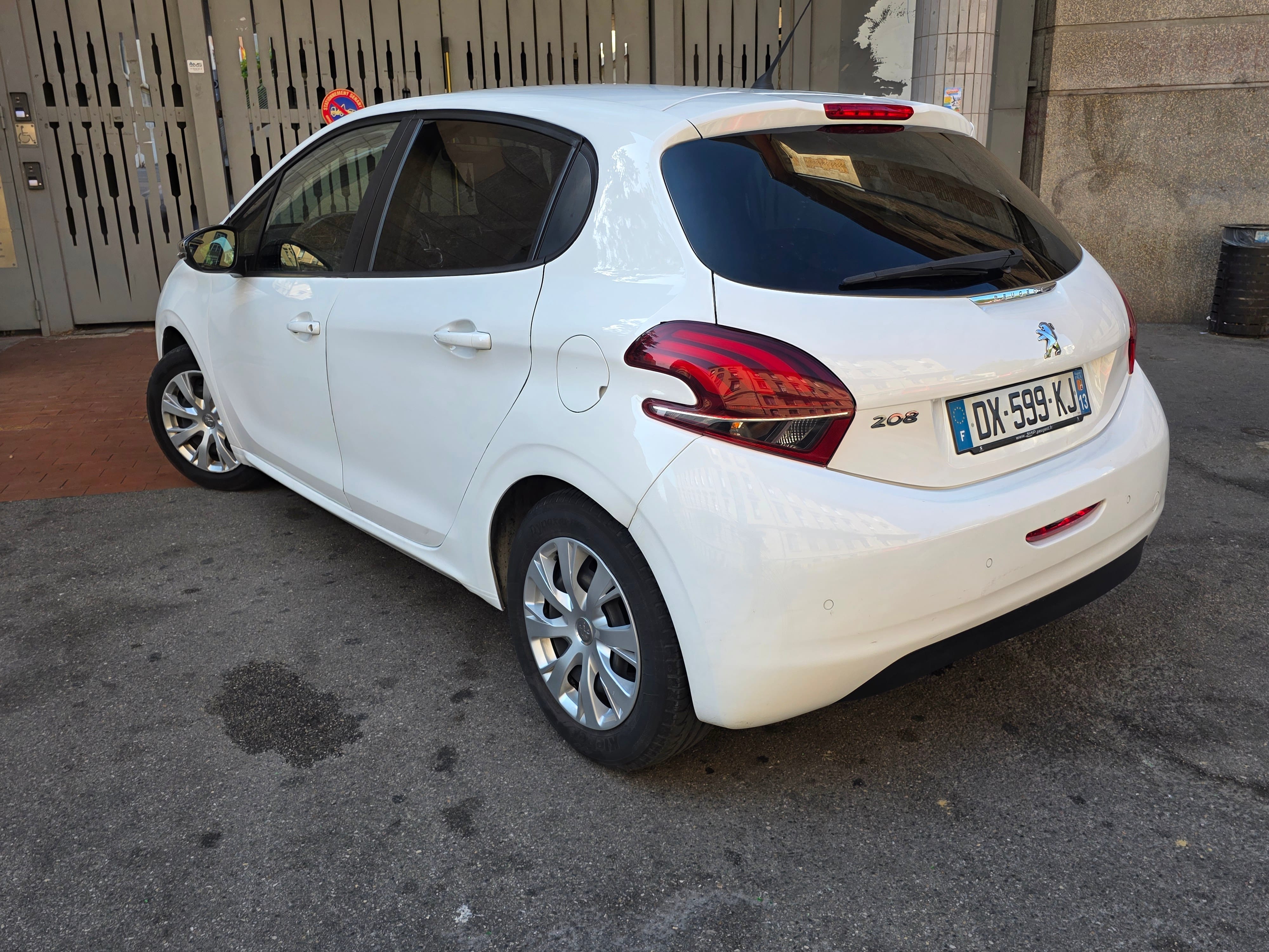 Peugeot 208 avec Régulateur de vitesse