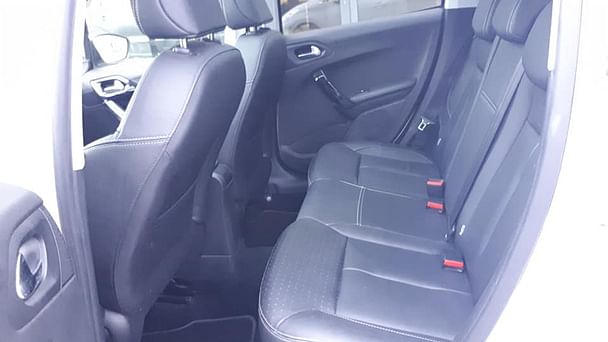 Peugeot 208 1.6L HDI 92CV FELINE 5 PORTES DIESEL