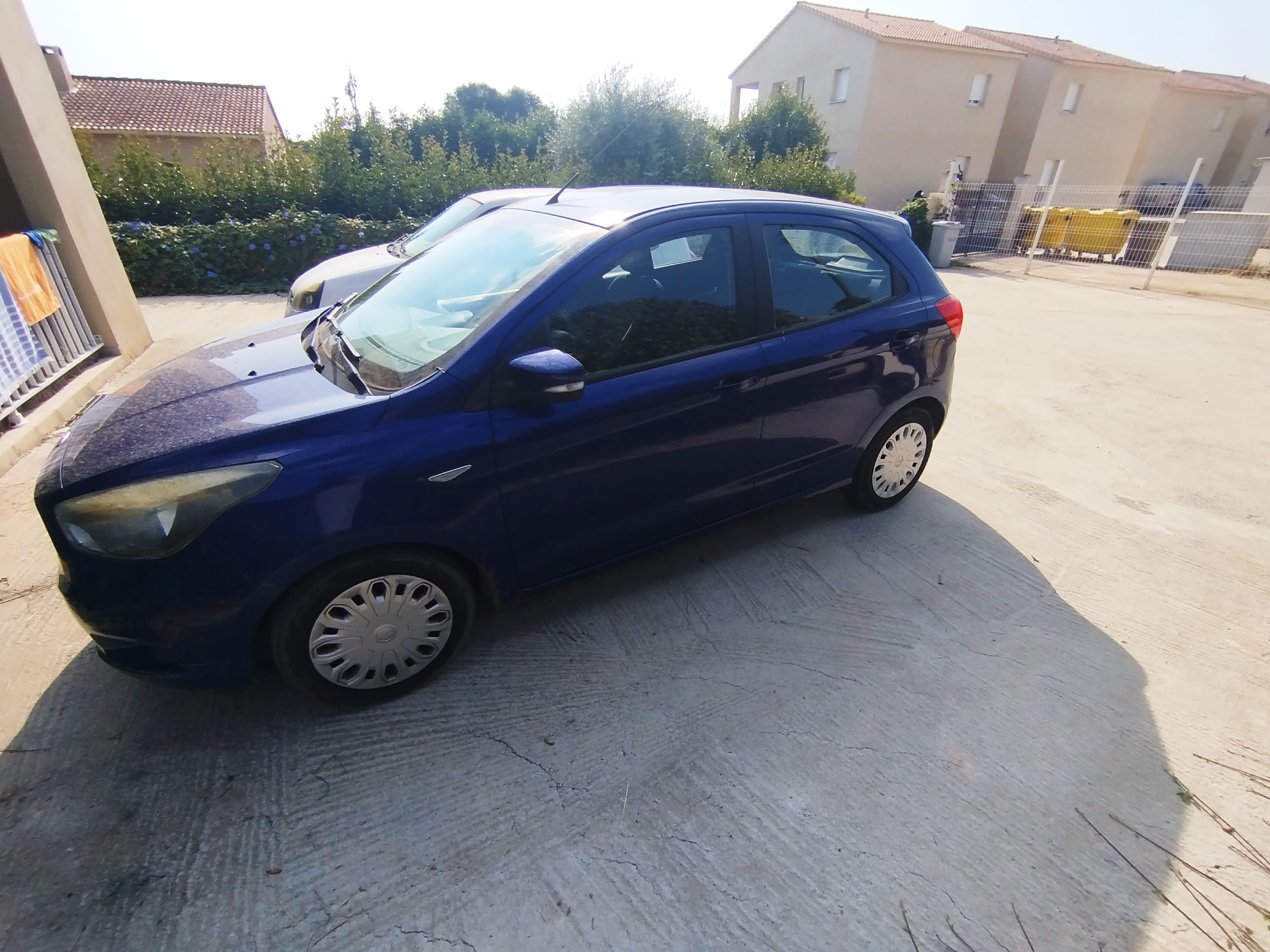 Ford KA+ avec Climatisation
