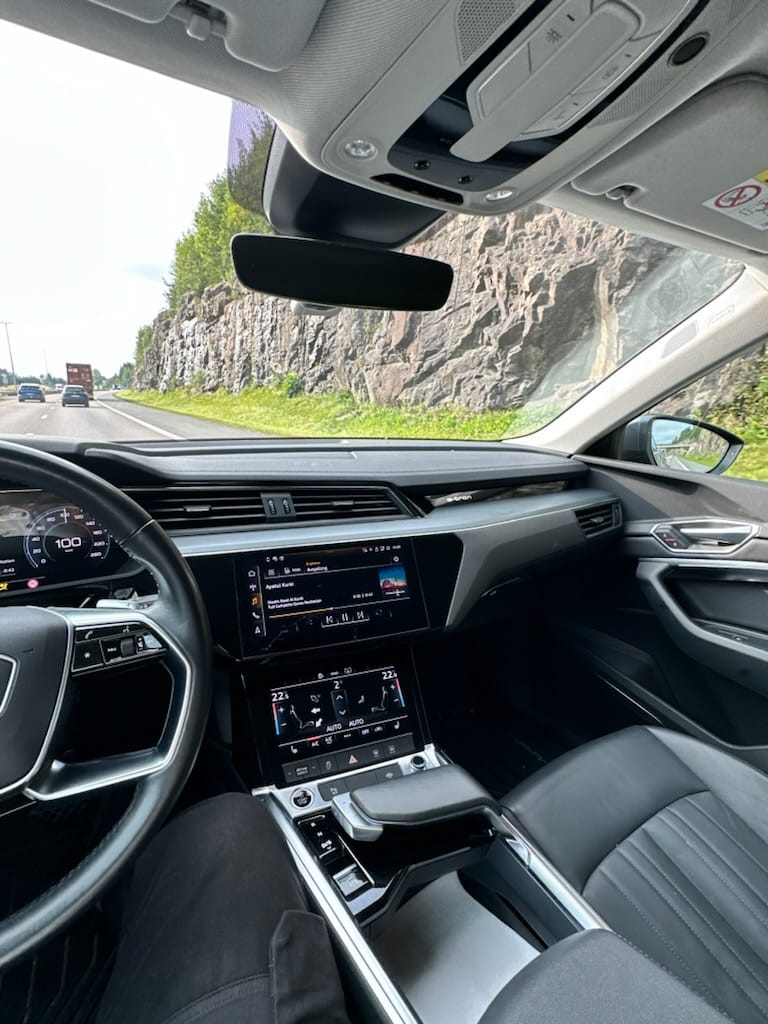 Audi e-tron Sportback avec Régulateur de vitesse