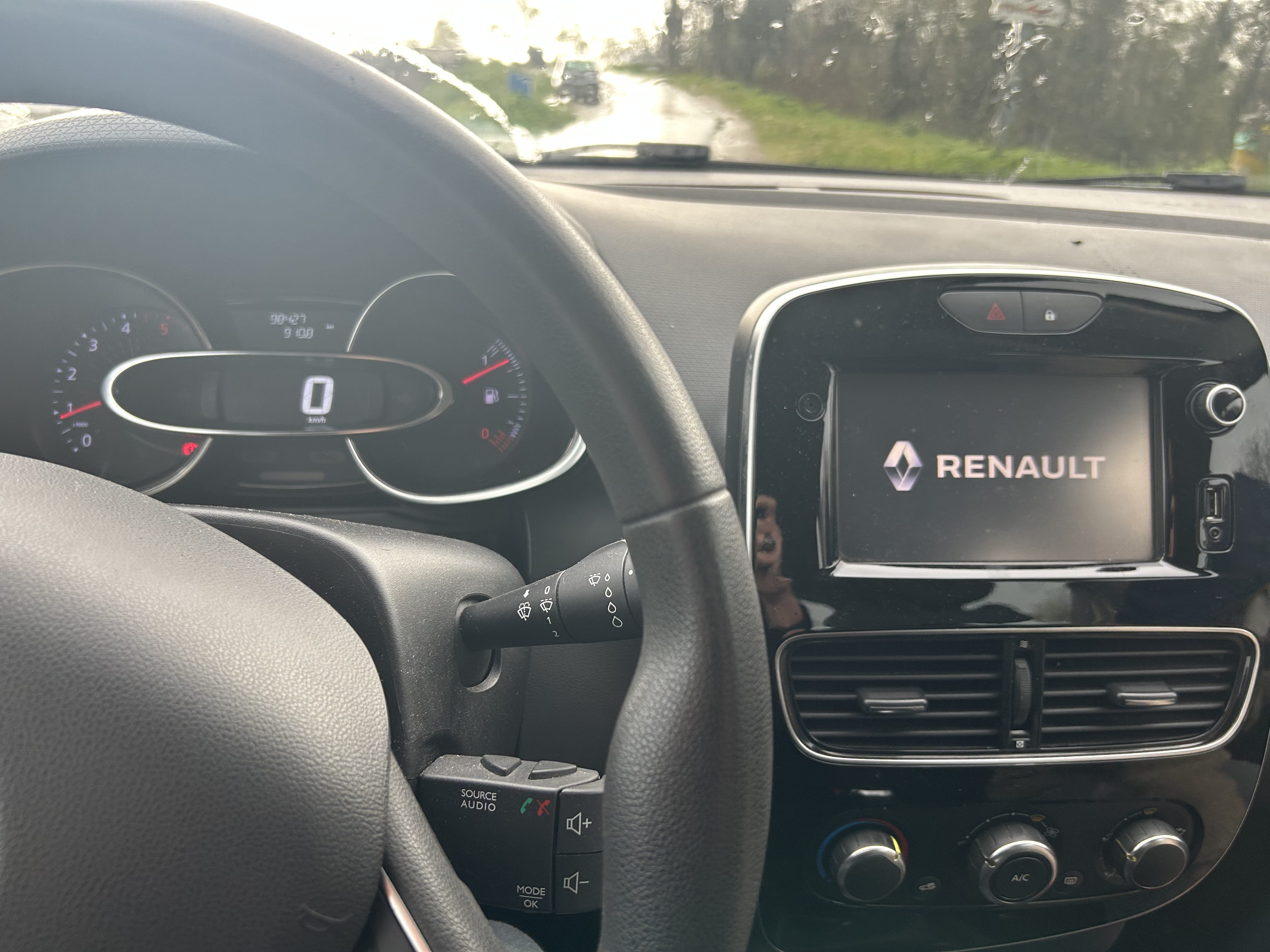 Renault Clio Société avec Pneus neige