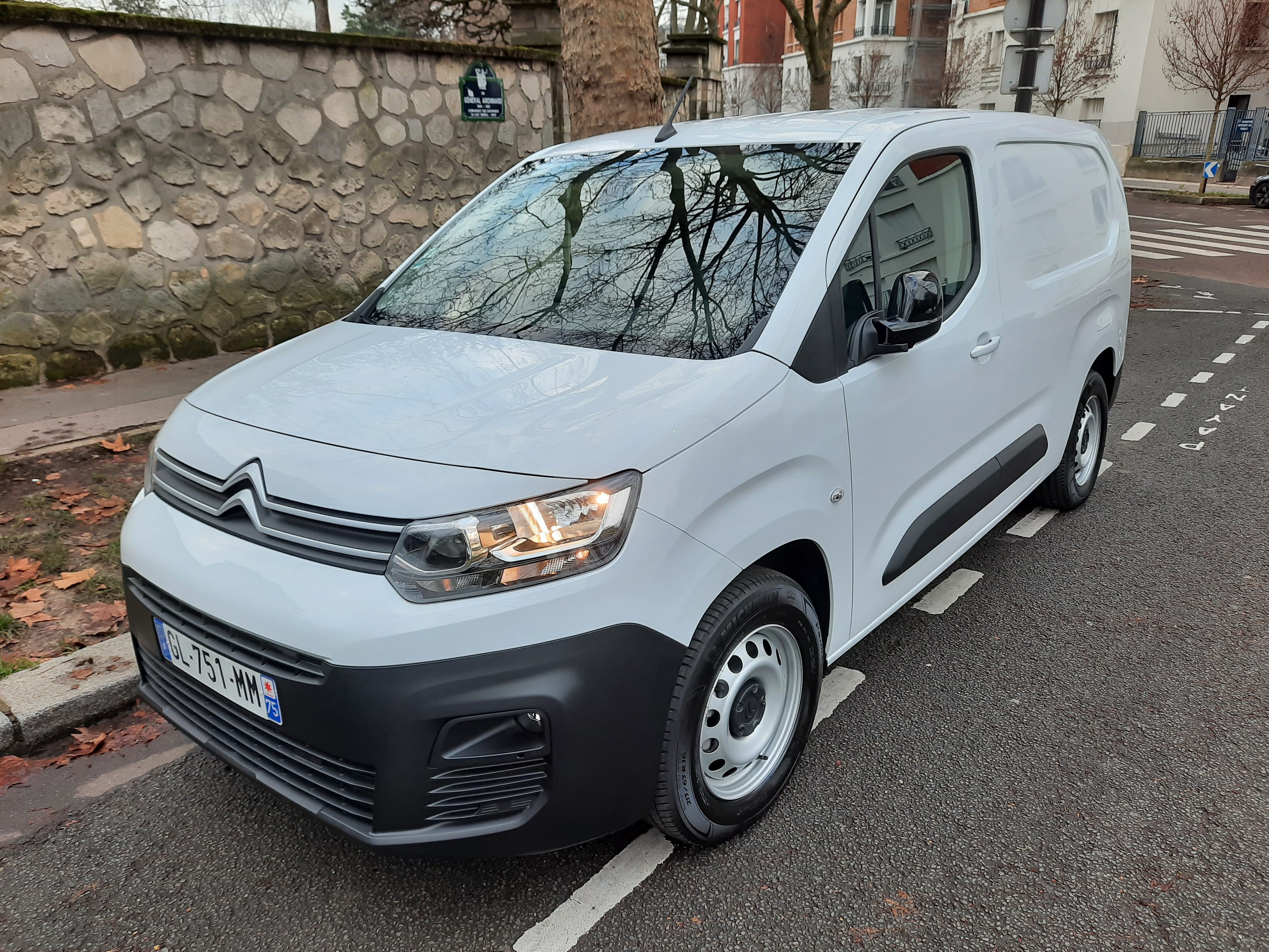 Citroen Berlingo XL 2023 ELECTRIQUE 50 Kwh avec Régulateur de vitesse
