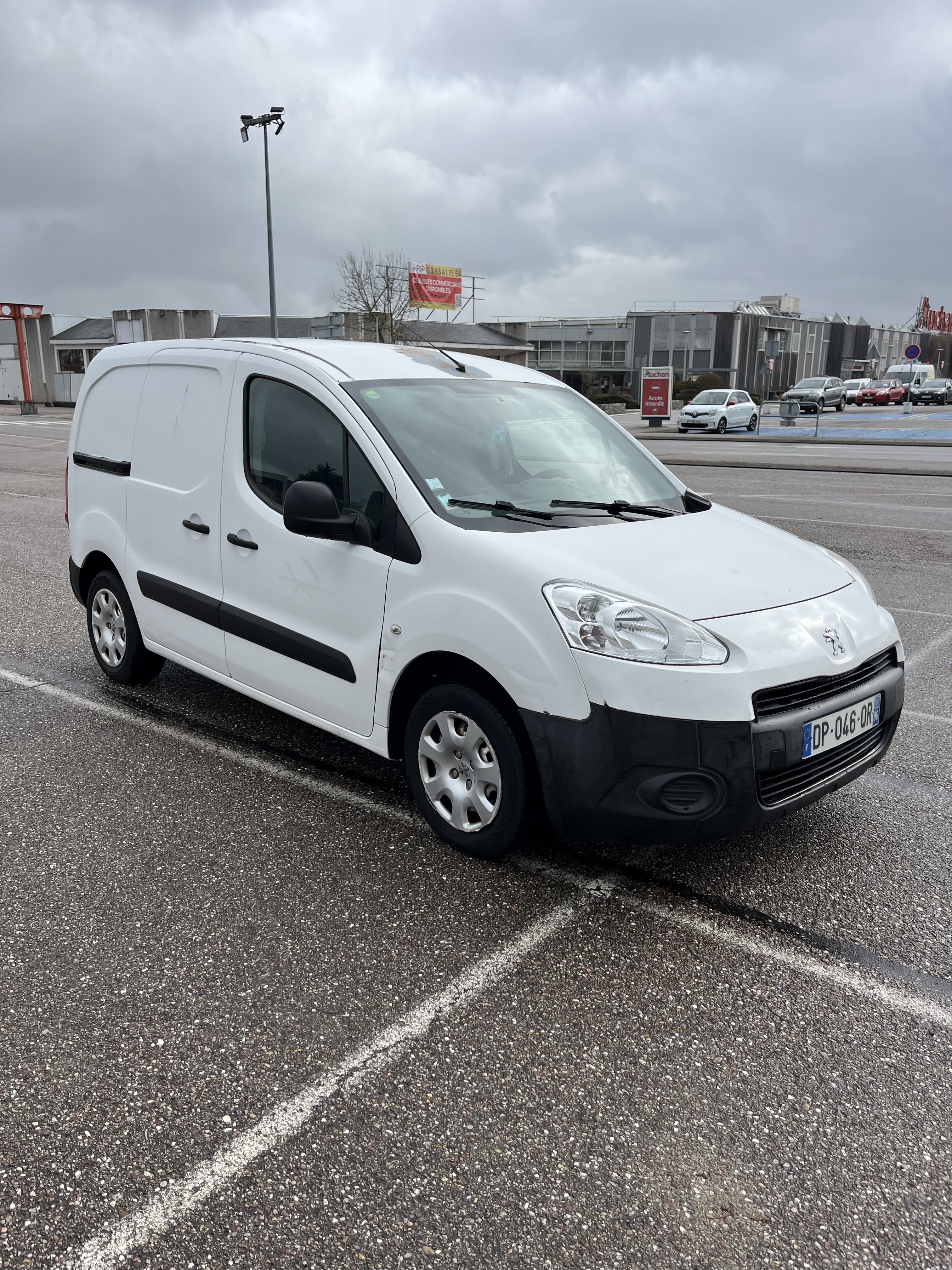 Peugeot Partner Fourgon avec Climatisation