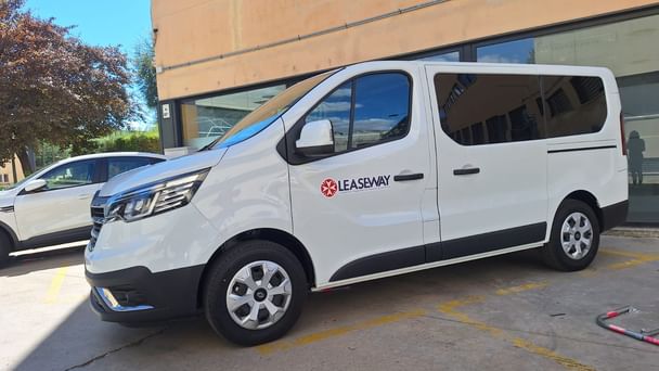 Renault Trafic EQUILIBRE ENERGY BLUEDCI 150CV, 2025, Gasolina 95, 9 plazas y más