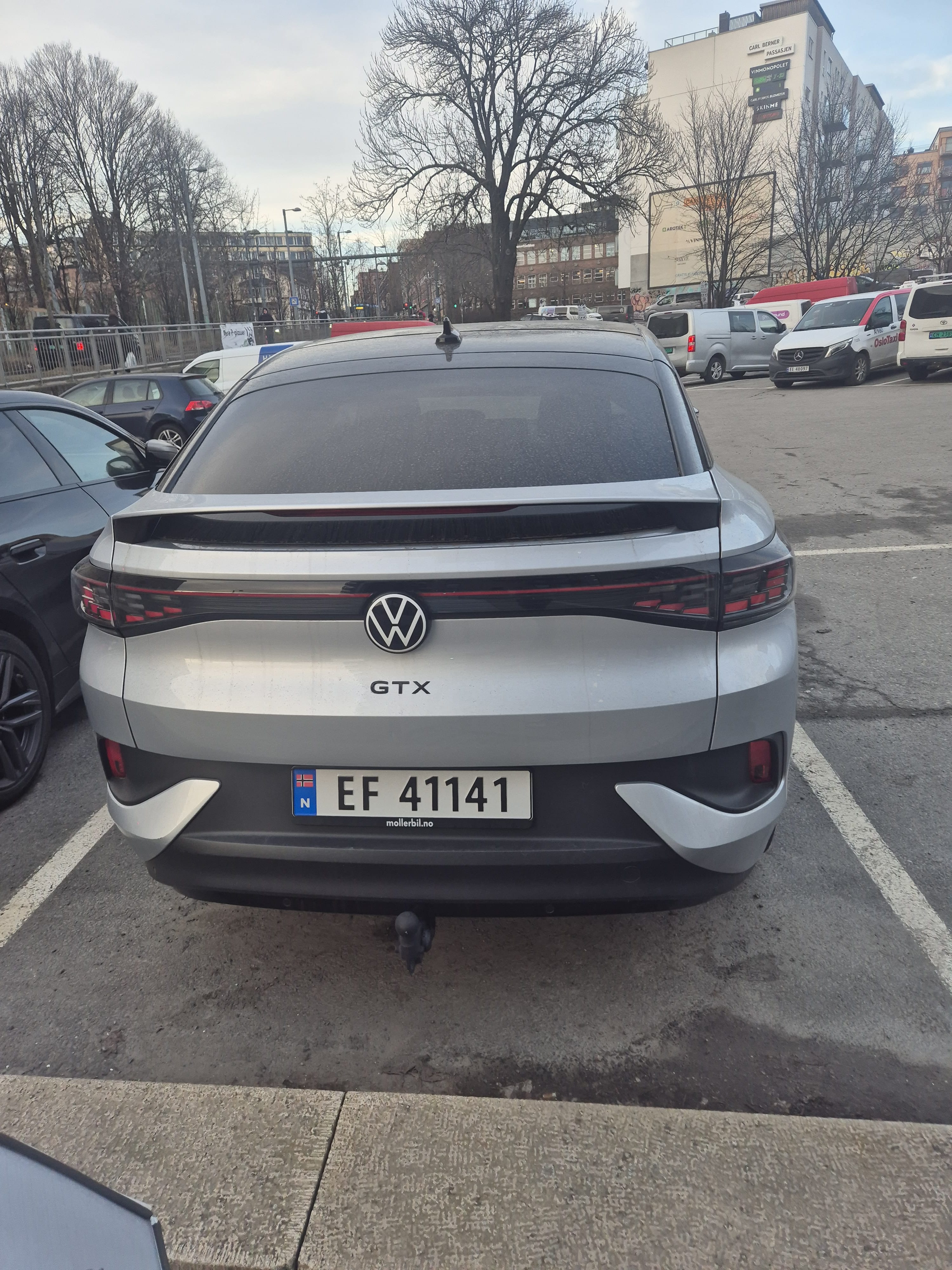 Volkswagen ID.5 with GPS