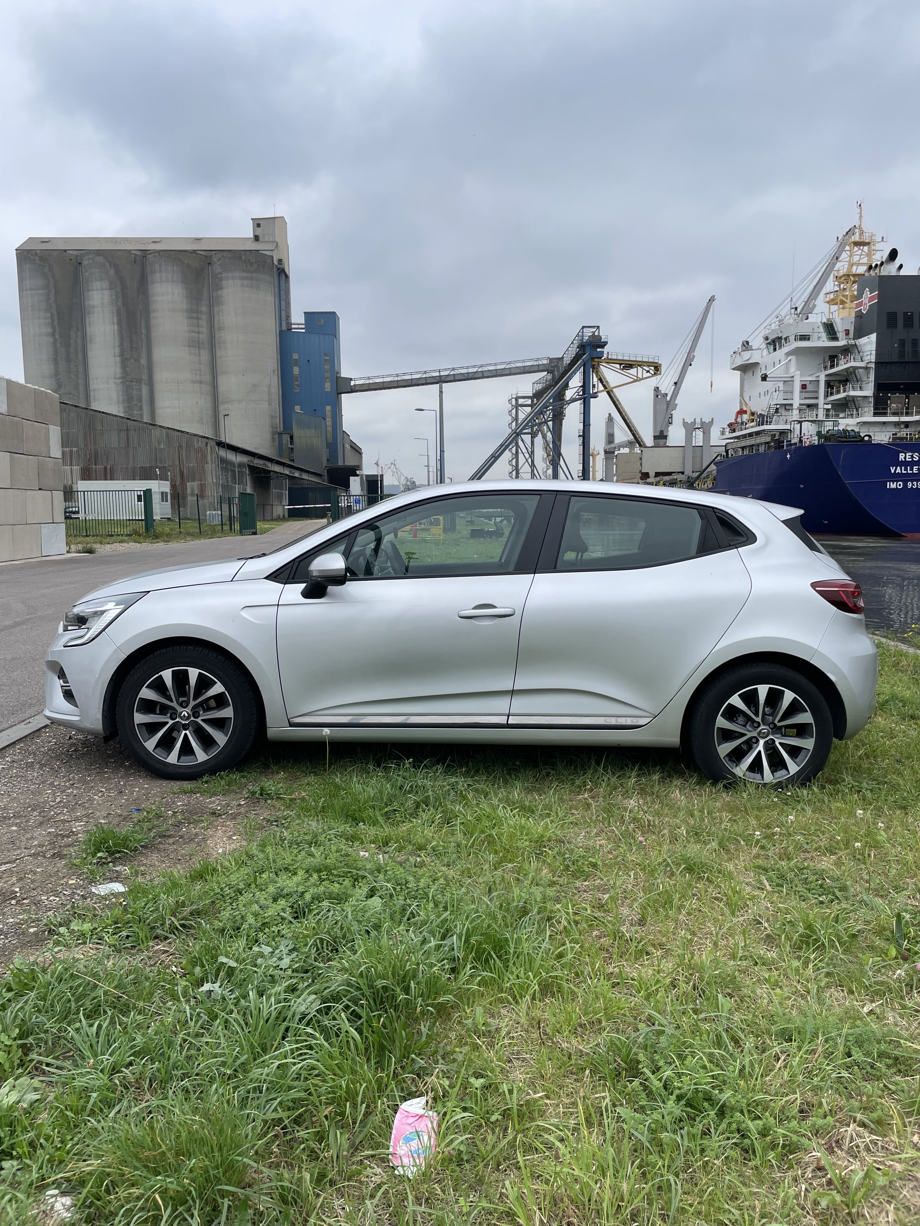 Renault Clio 100ch avec Climatisation