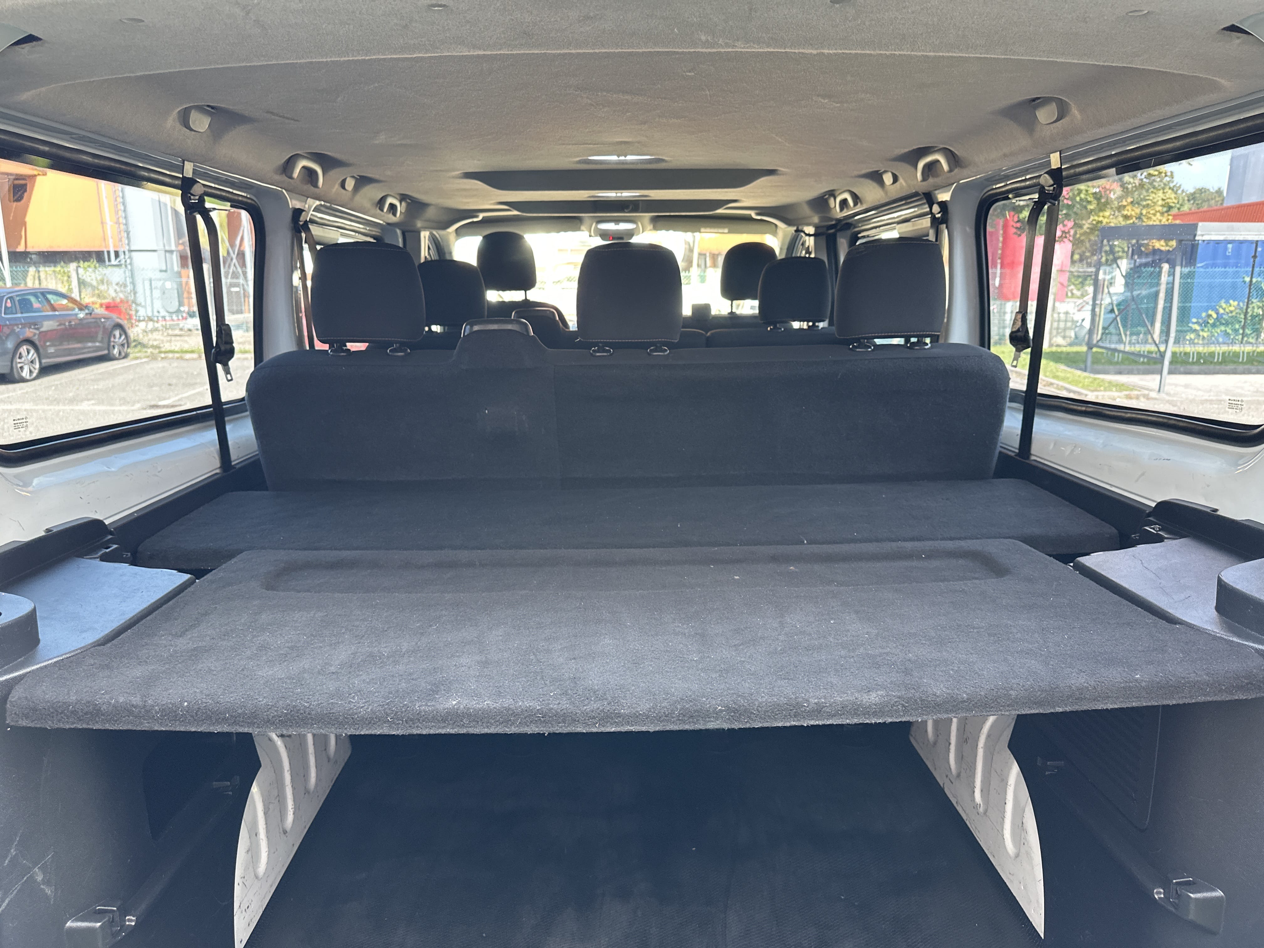 Renault Trafic Passenger avec Siège bébé