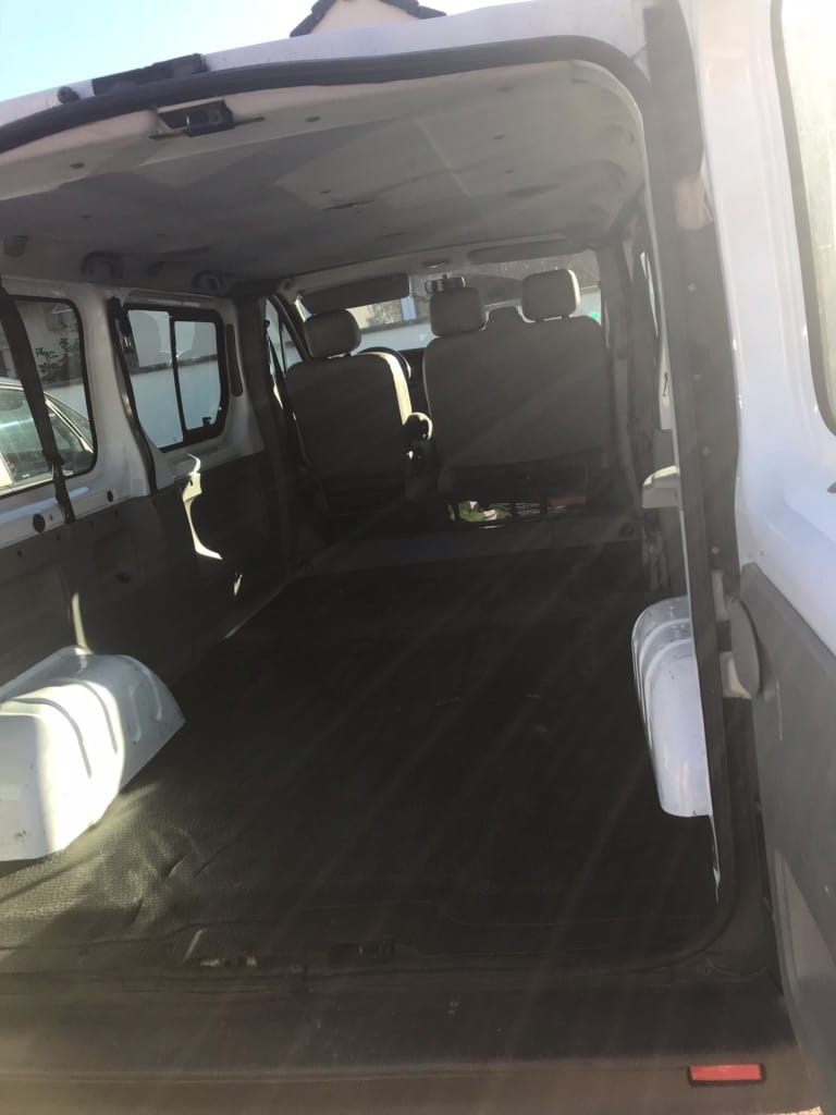 Opel Vivaro Combi