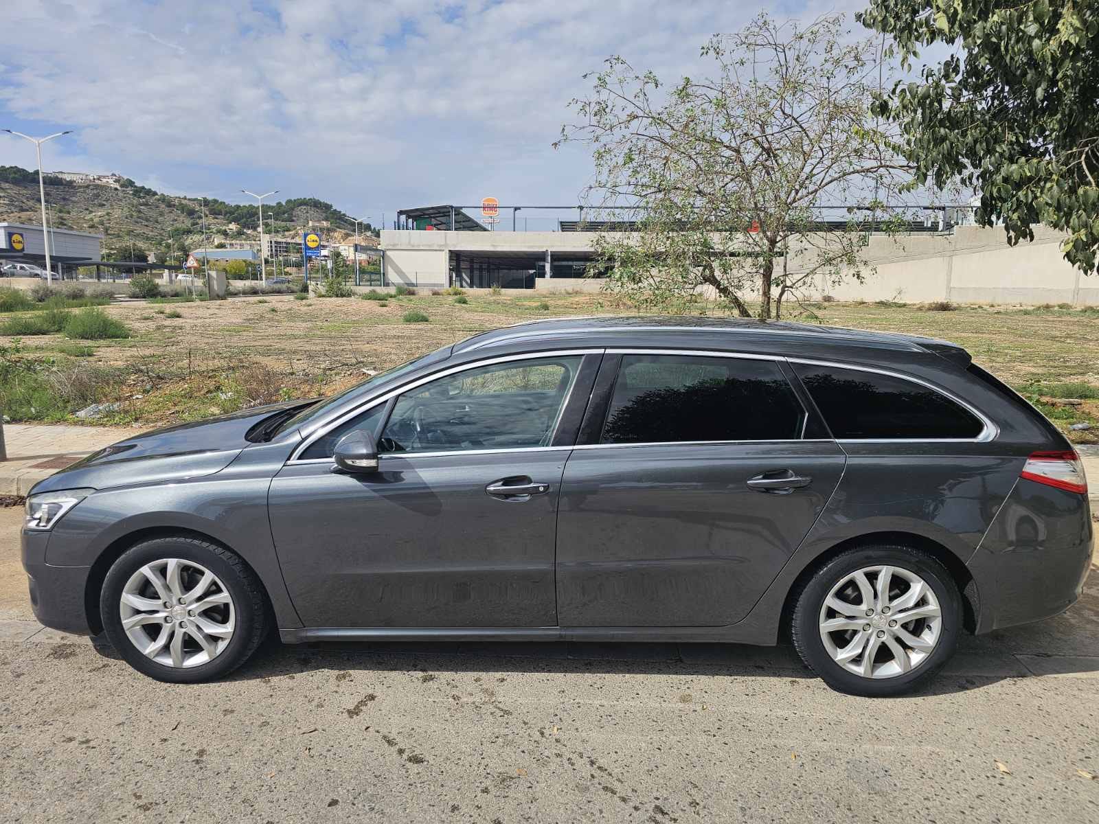 Peugeot 508 con Aire acondicionado