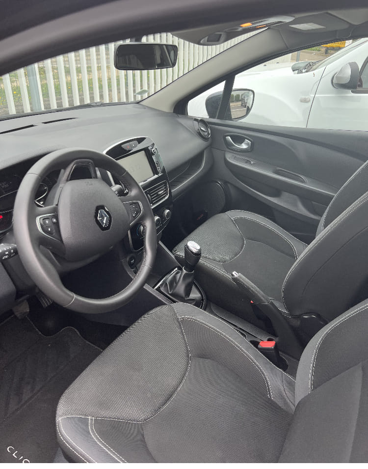 Renault Clio avec GPS